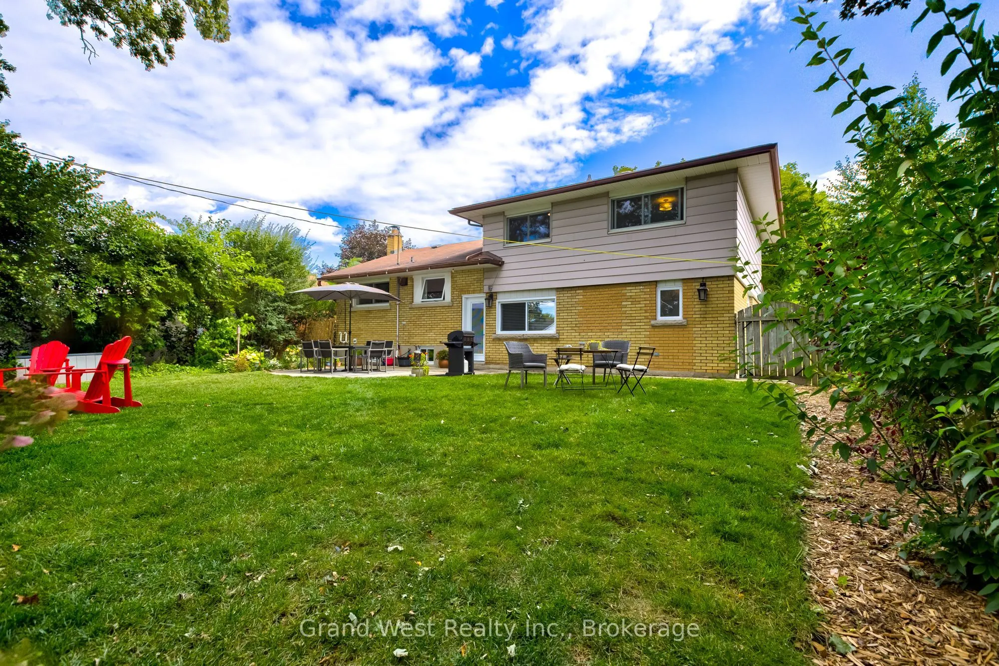20 Taylor Crescent