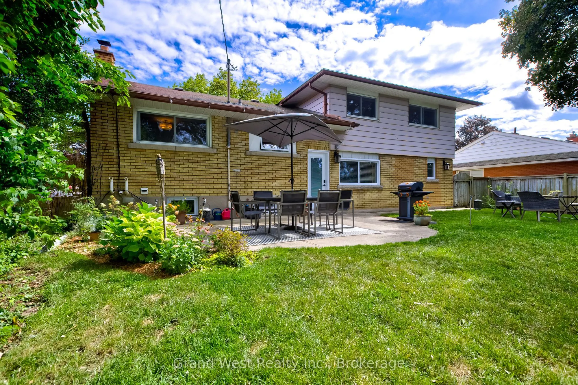 20 Taylor Crescent