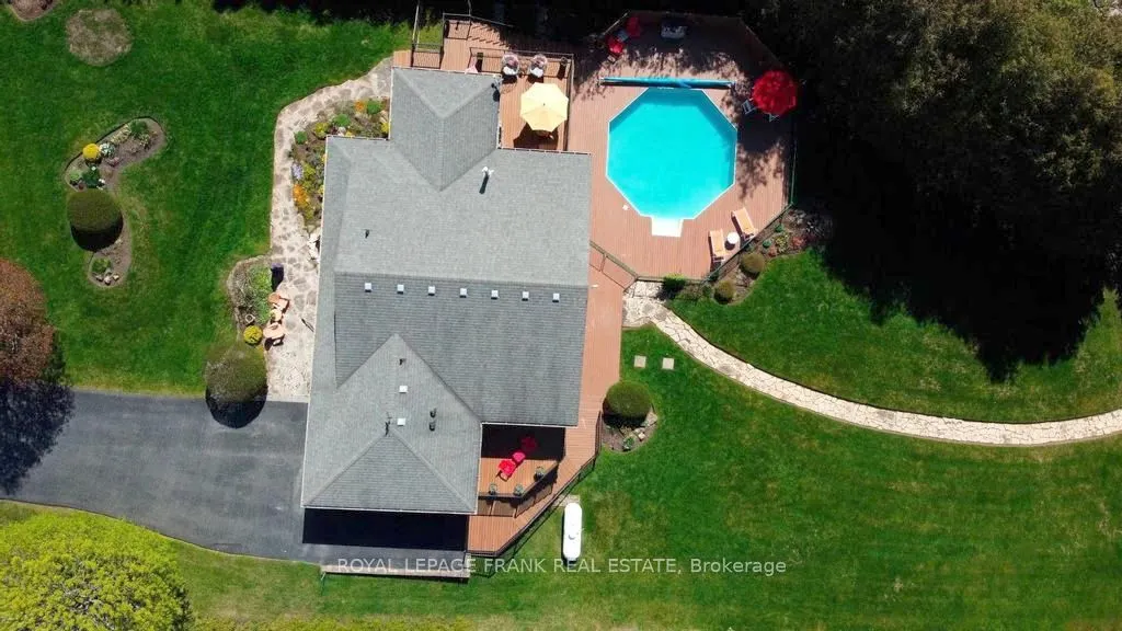 36 Southshore Road