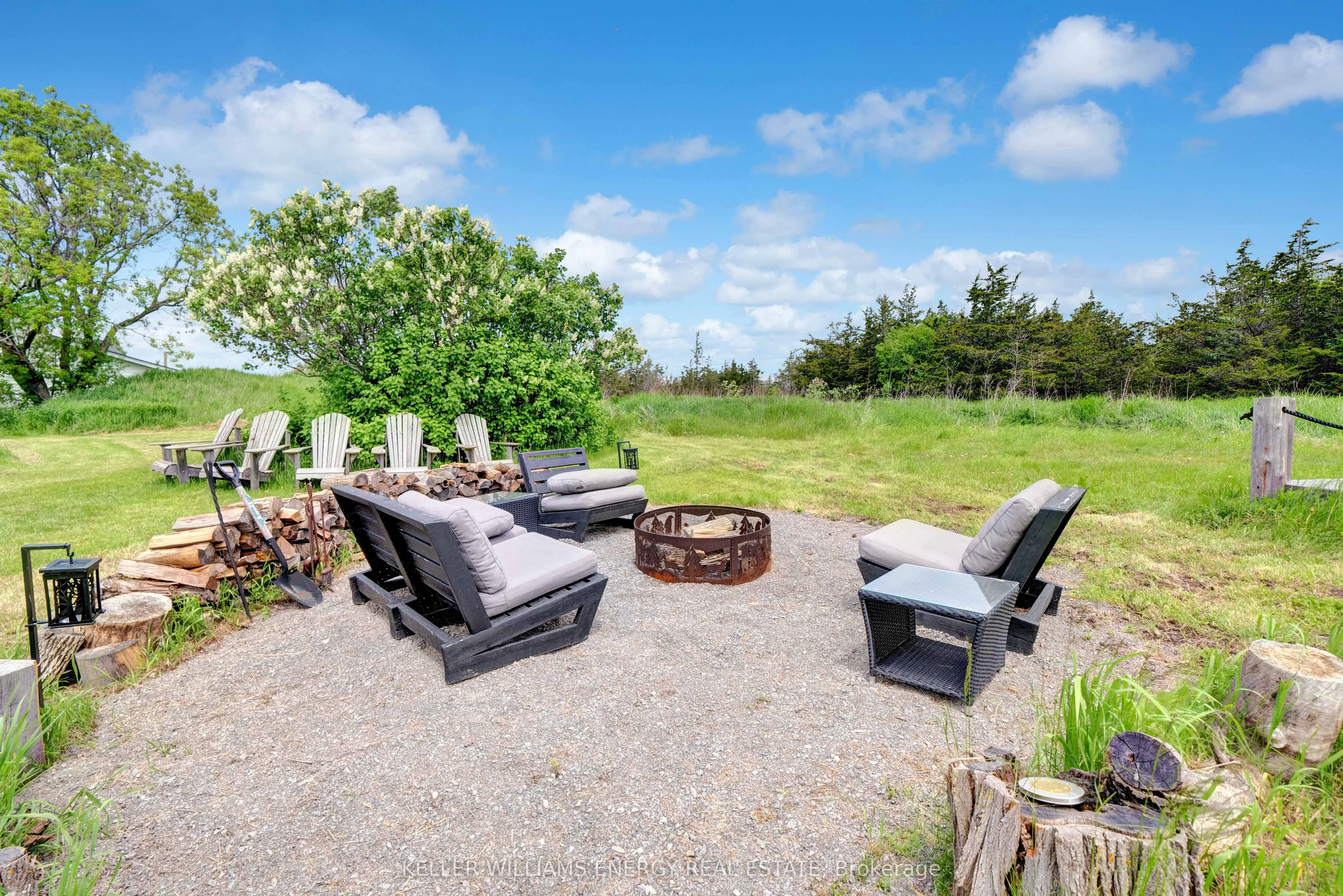 1727 County 14 Road