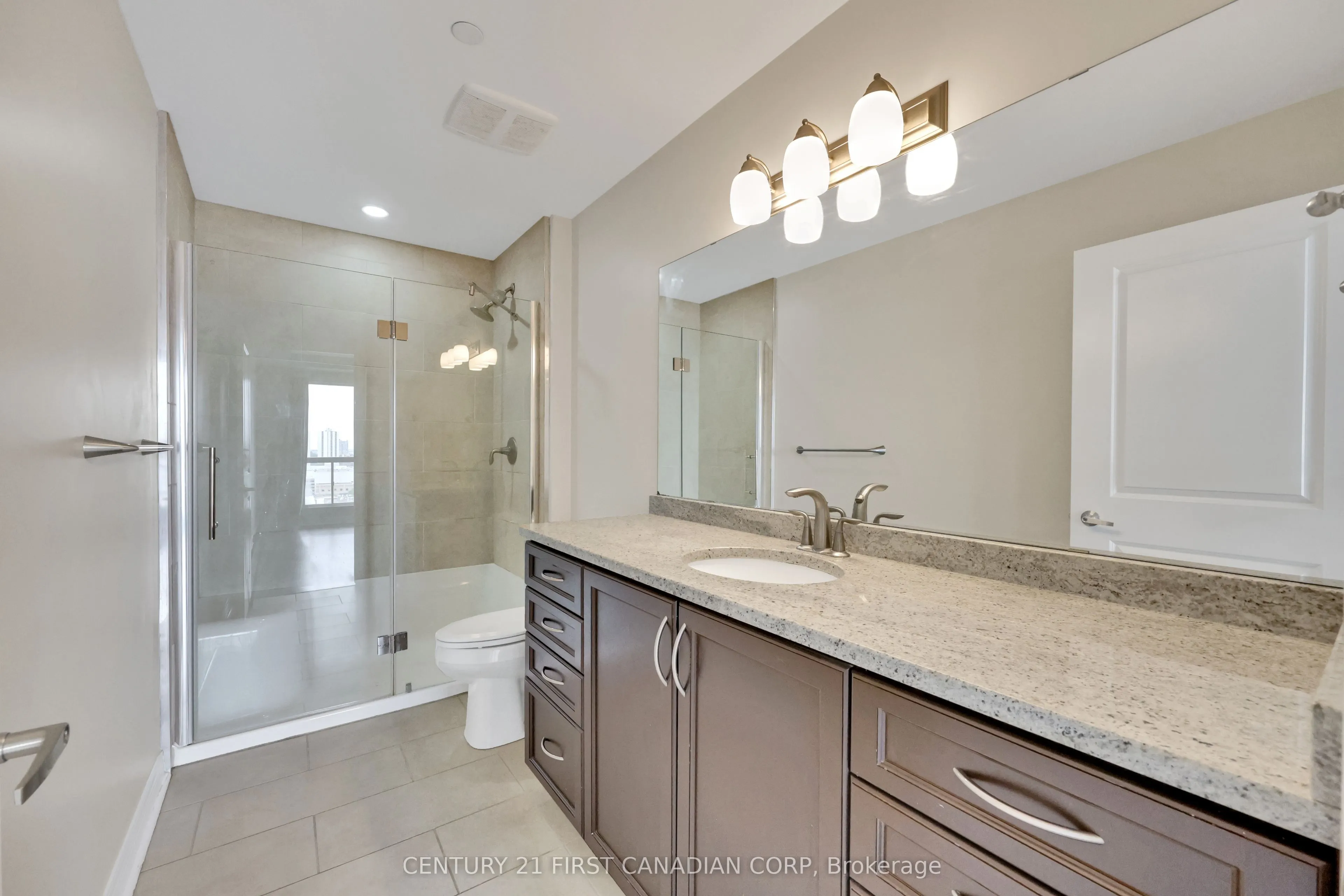 330 Ridout Street N, #1503