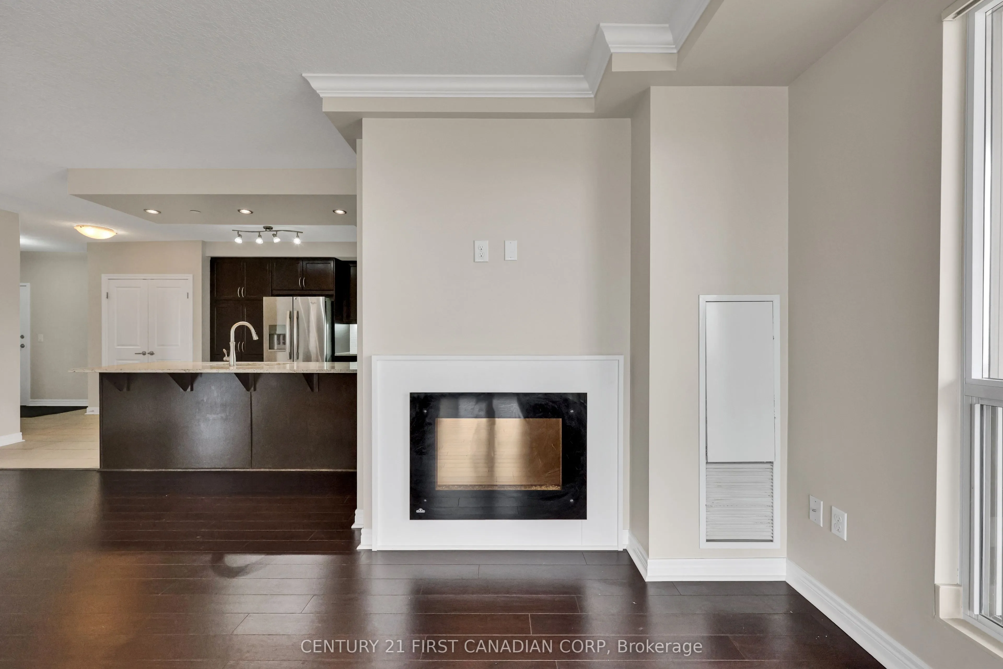 330 Ridout Street N, #1503