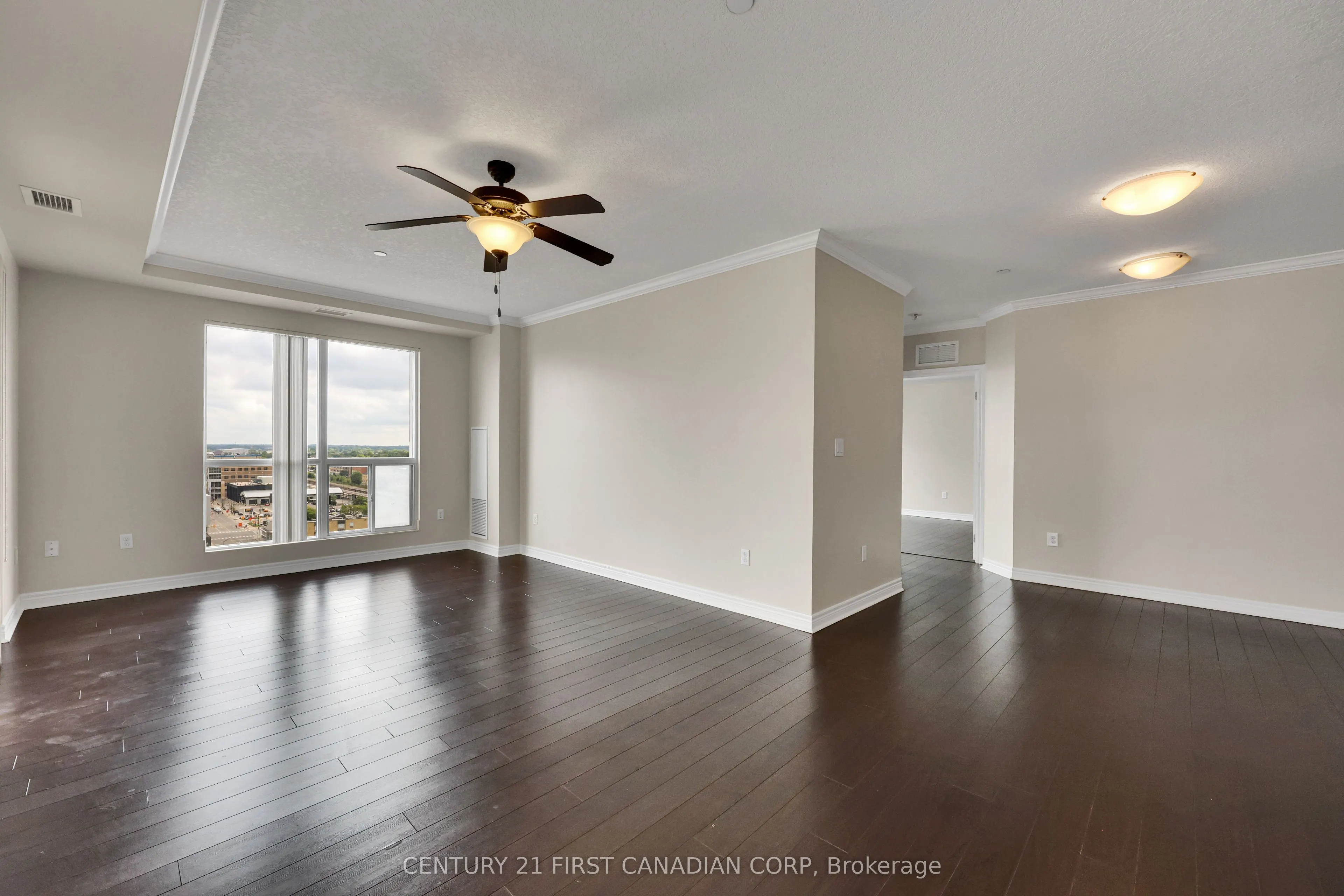 330 Ridout Street N, #1503