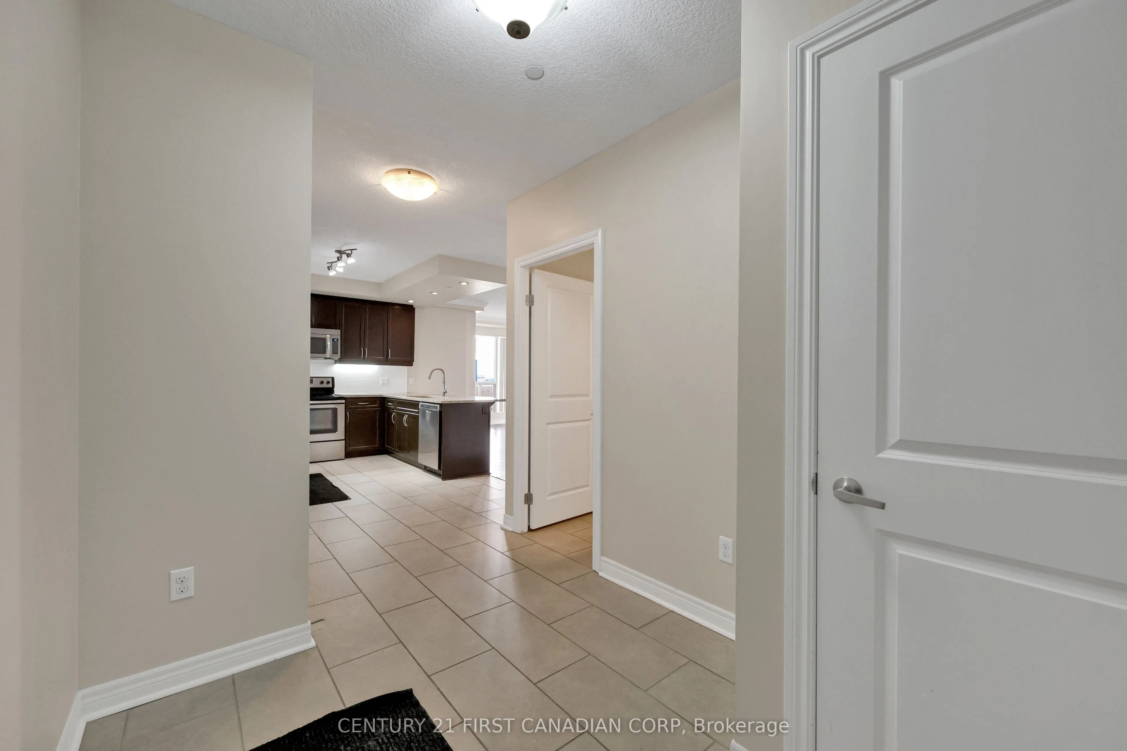 330 Ridout Street N, #1503
