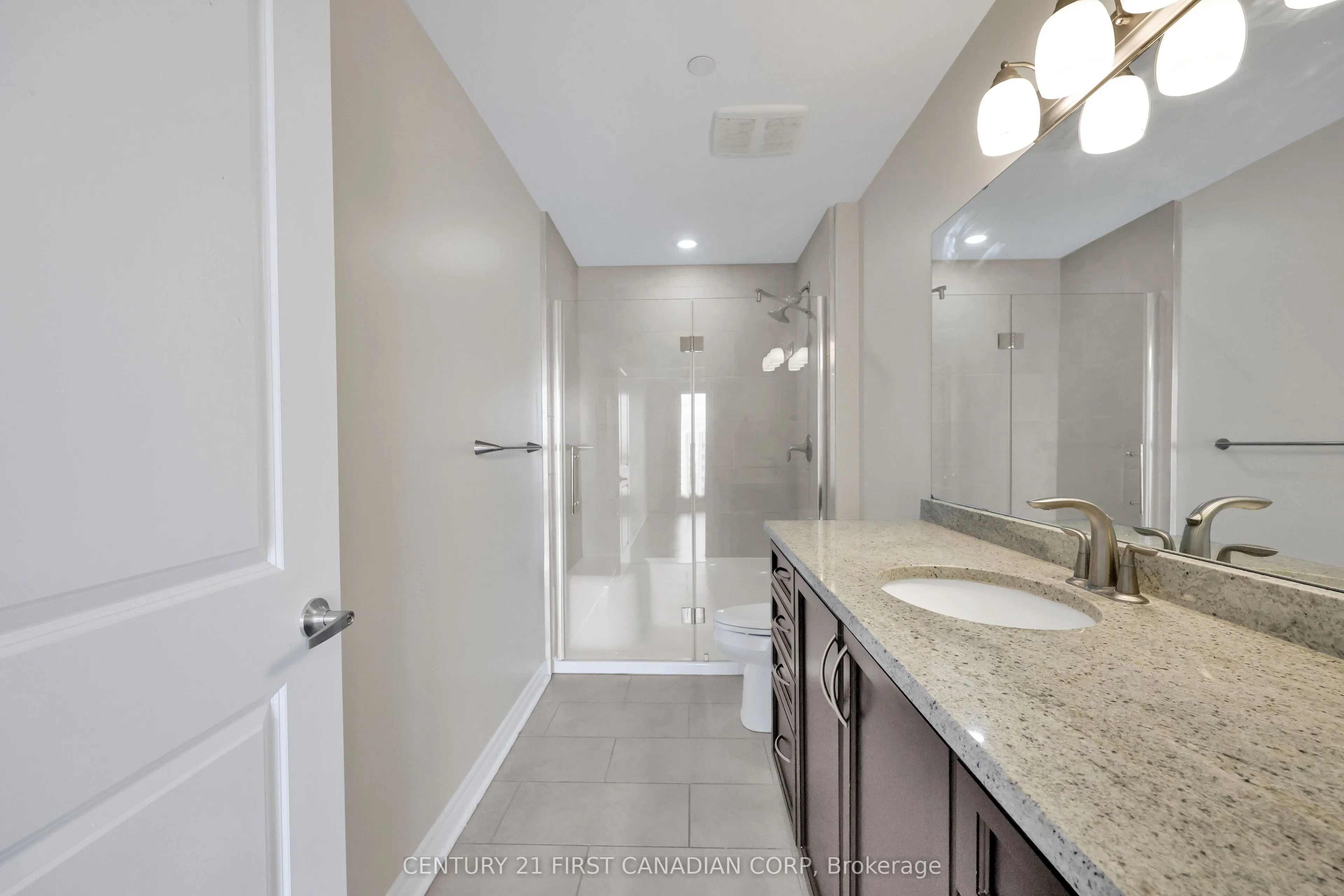 330 Ridout Street N, #1503