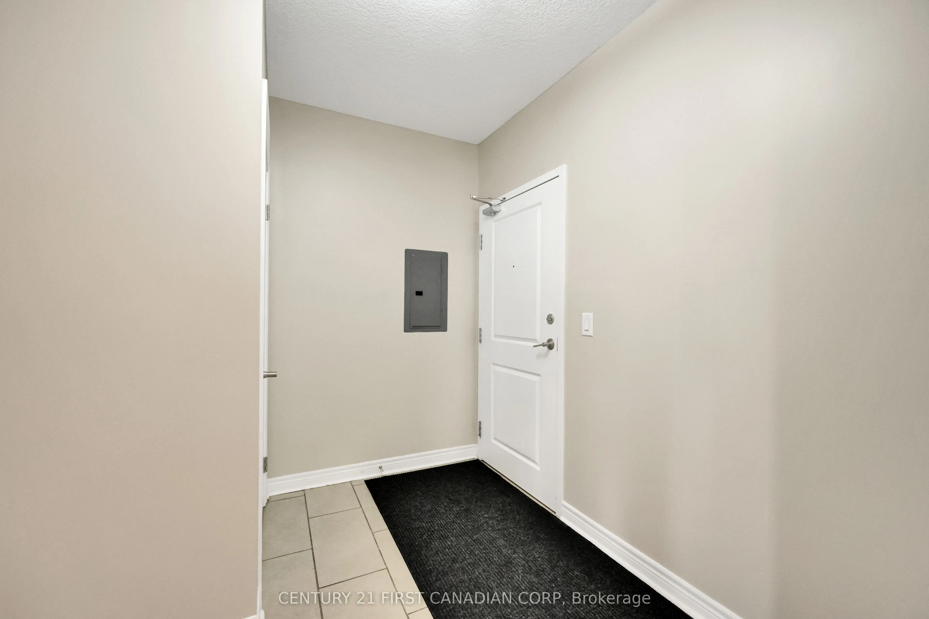 330 Ridout Street N, #1503