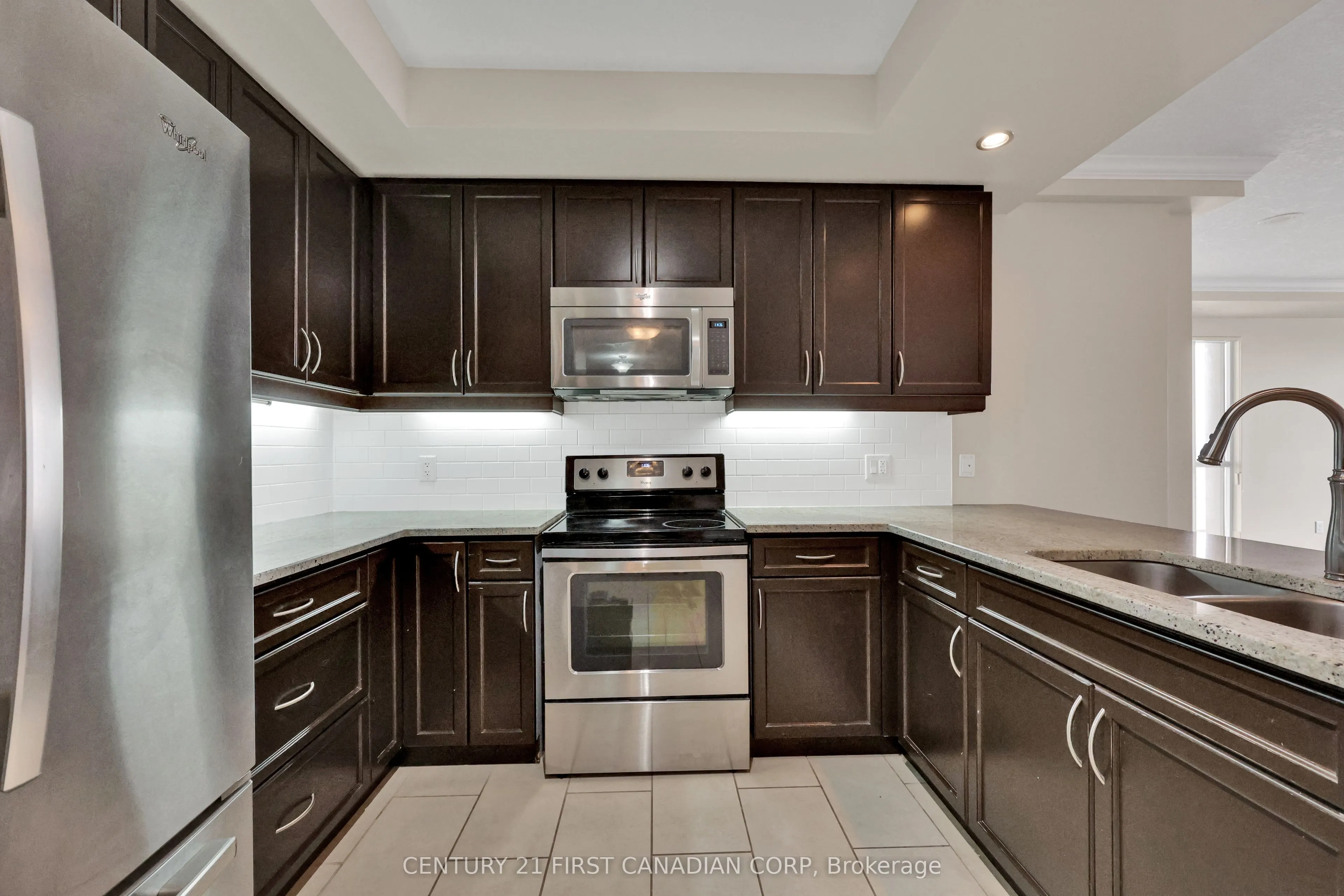 330 Ridout Street N, #1503