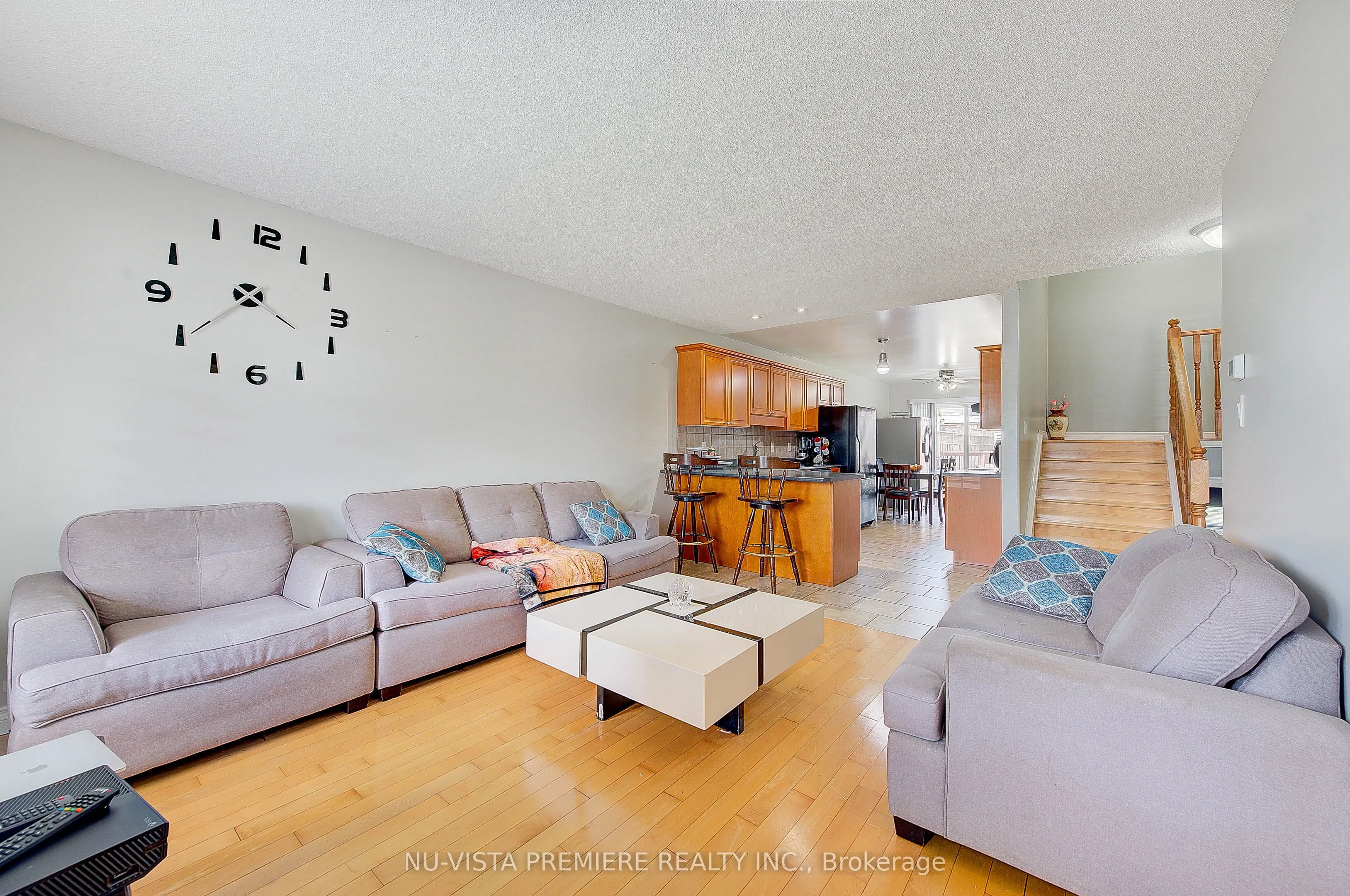 494 Exmouth Circle