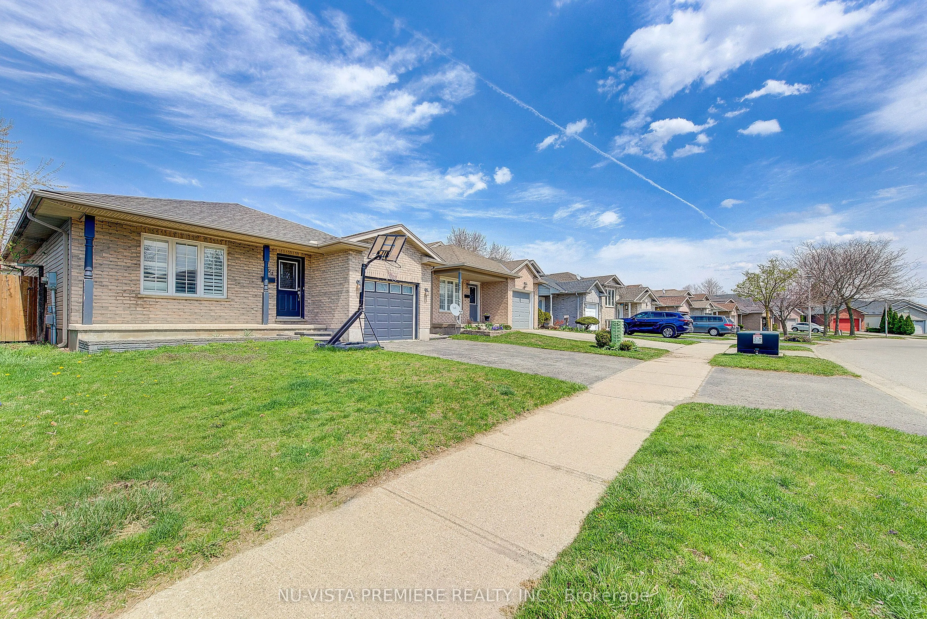 494 Exmouth Circle