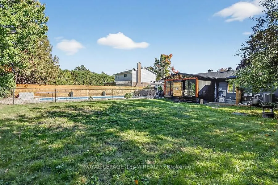 5664 South Island Park Drive