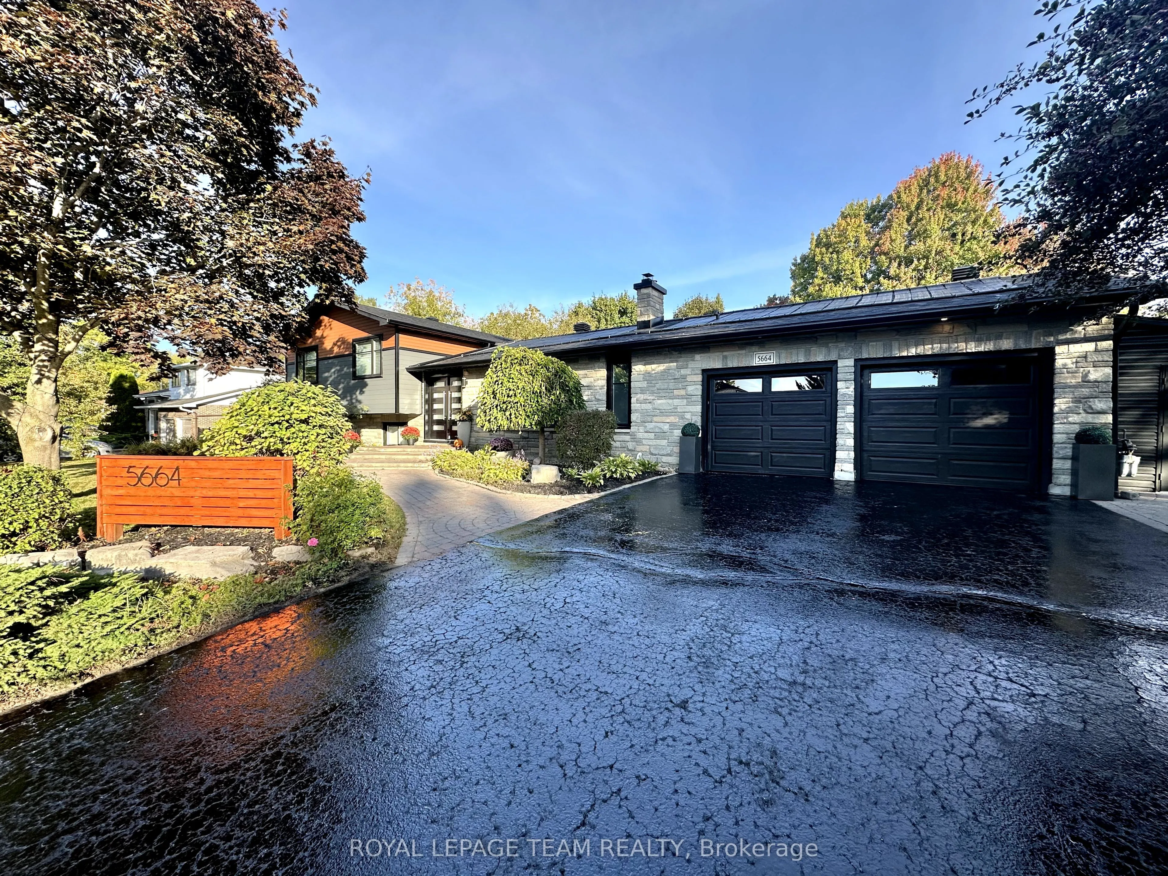 5664 South Island Park Drive
