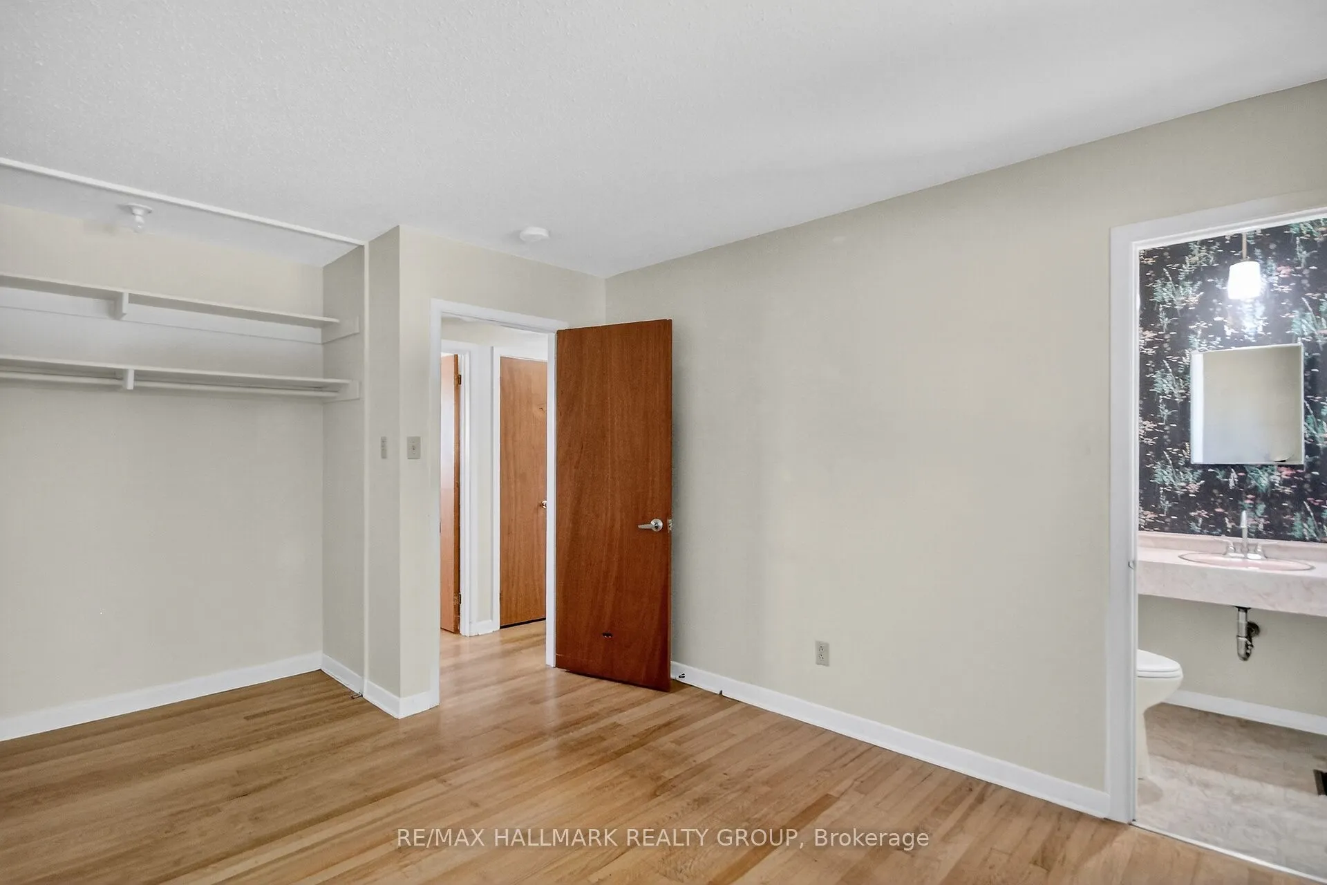 3 Sutton Place