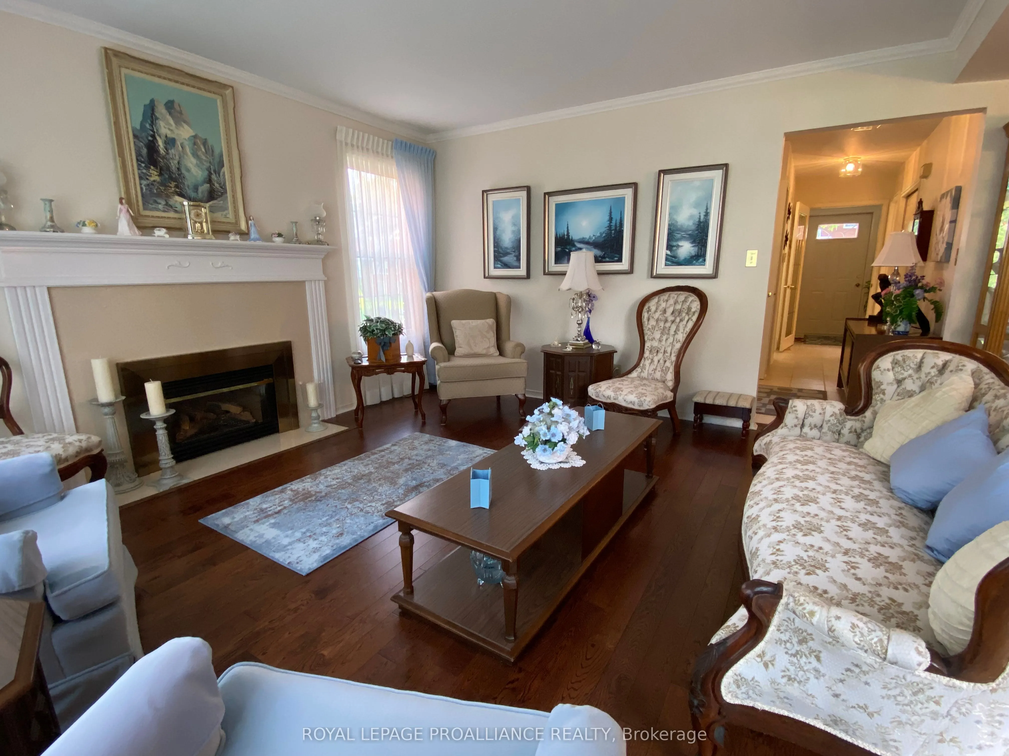 45 Country Club Place, #16