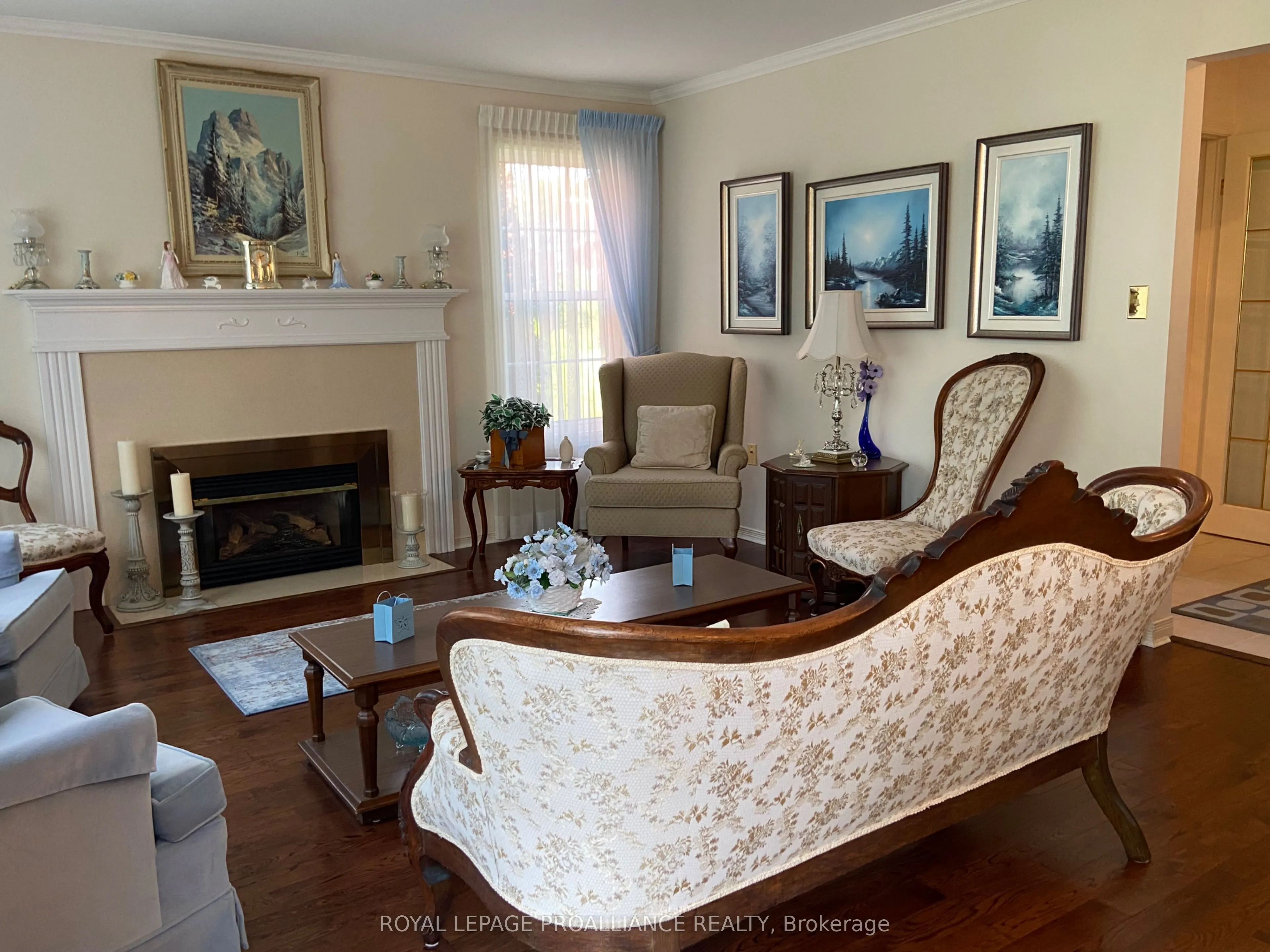 45 Country Club Place, #16