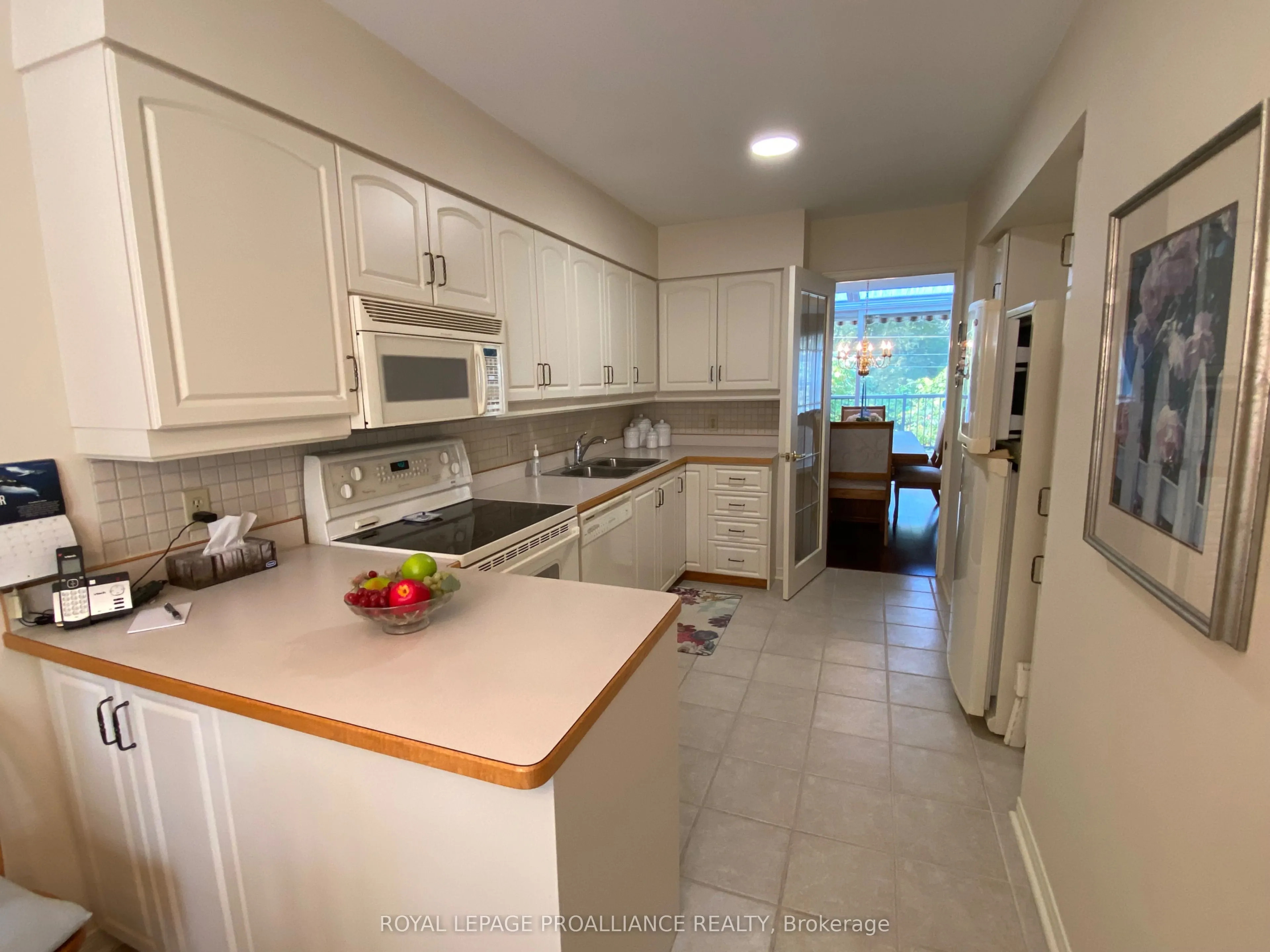 45 Country Club Place, #16