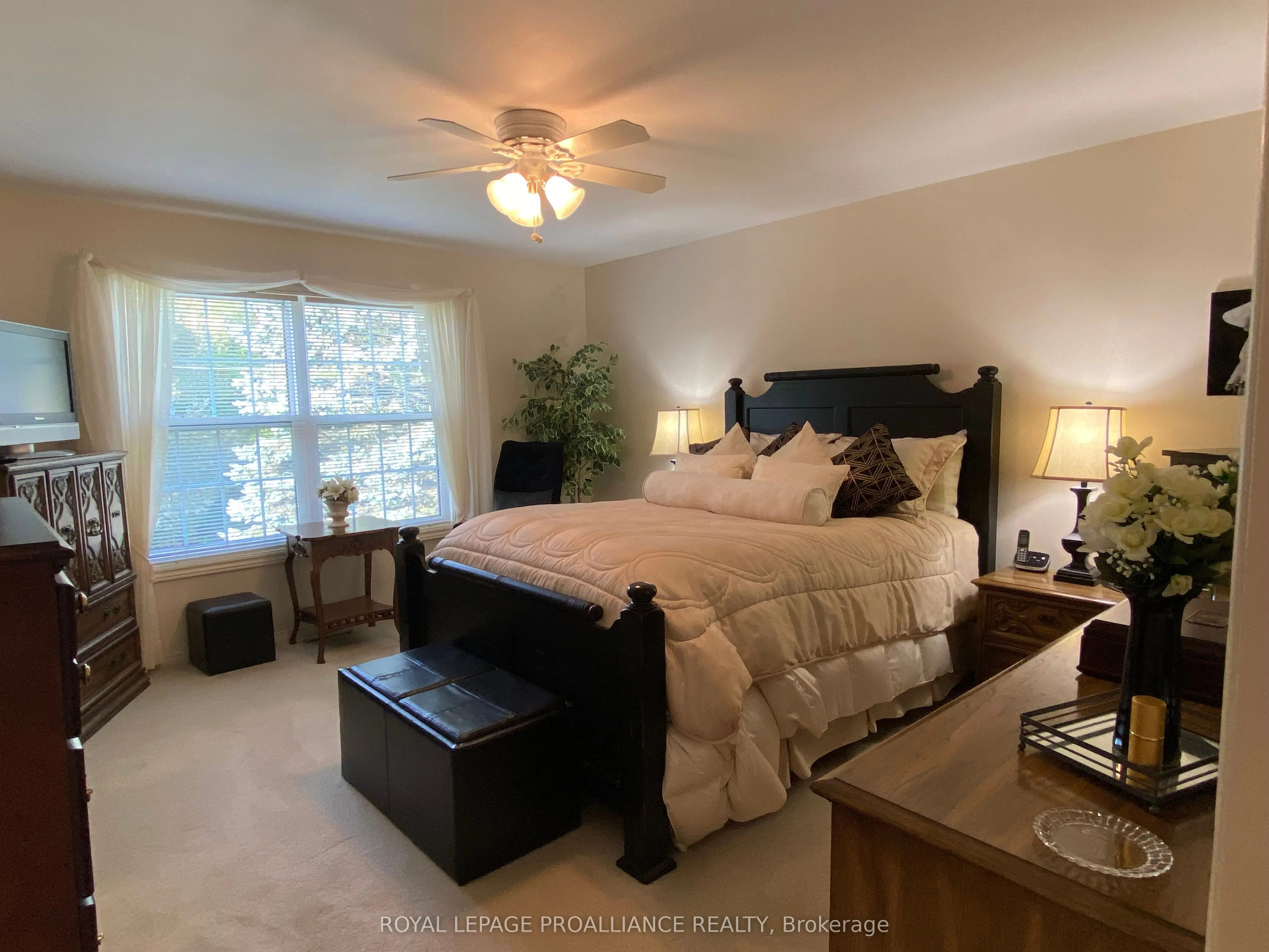 45 Country Club Place, #16