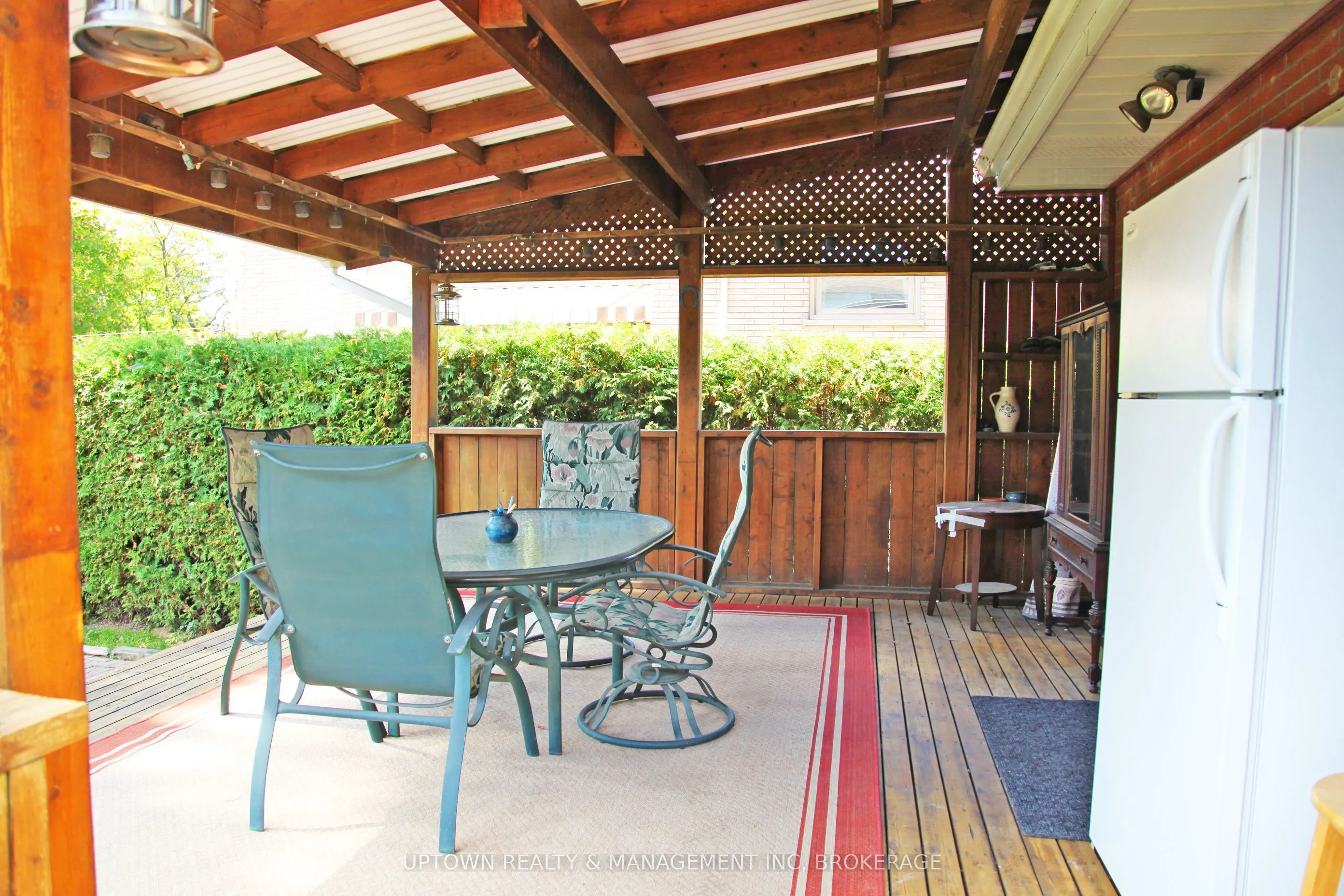 116 Hixon Road