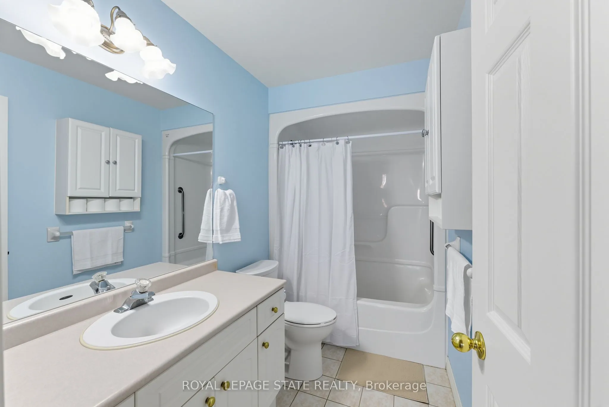 5 Ogilvie Street, #306