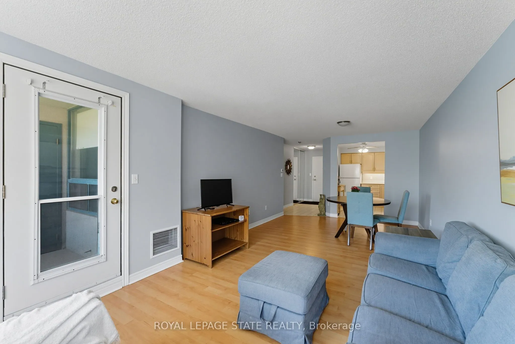 5 Ogilvie Street, #306