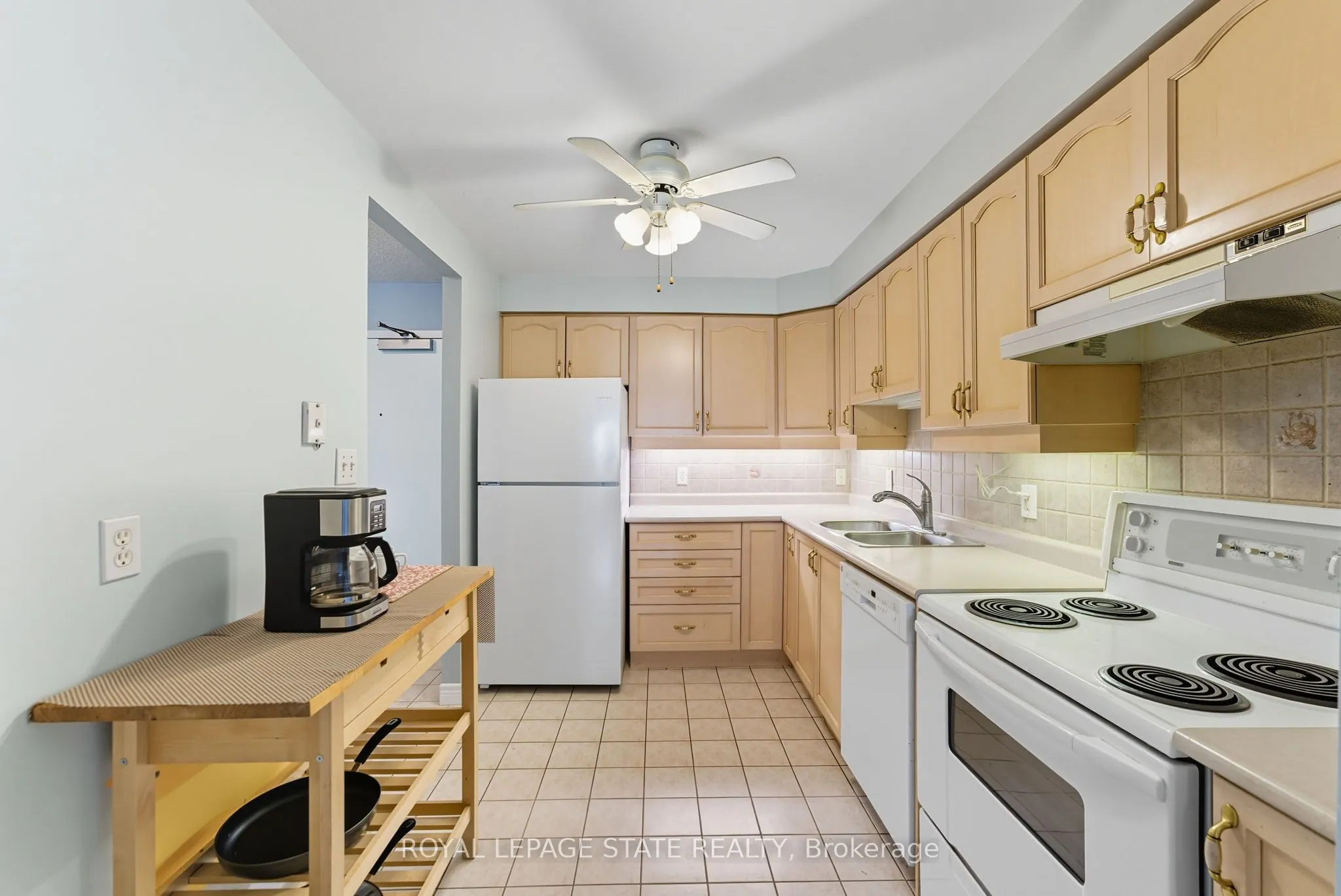 5 Ogilvie Street, #306