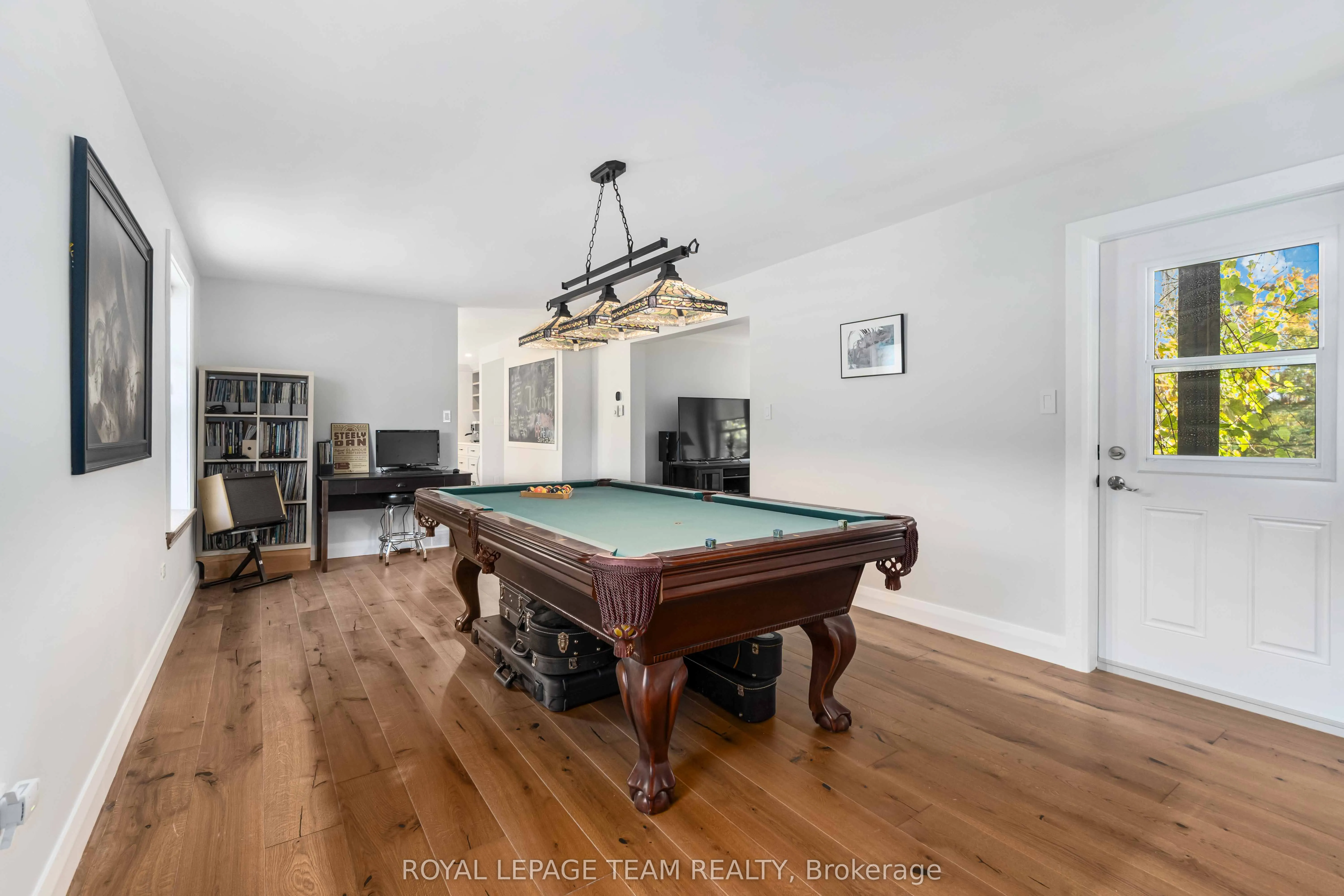 910 Bolton Road