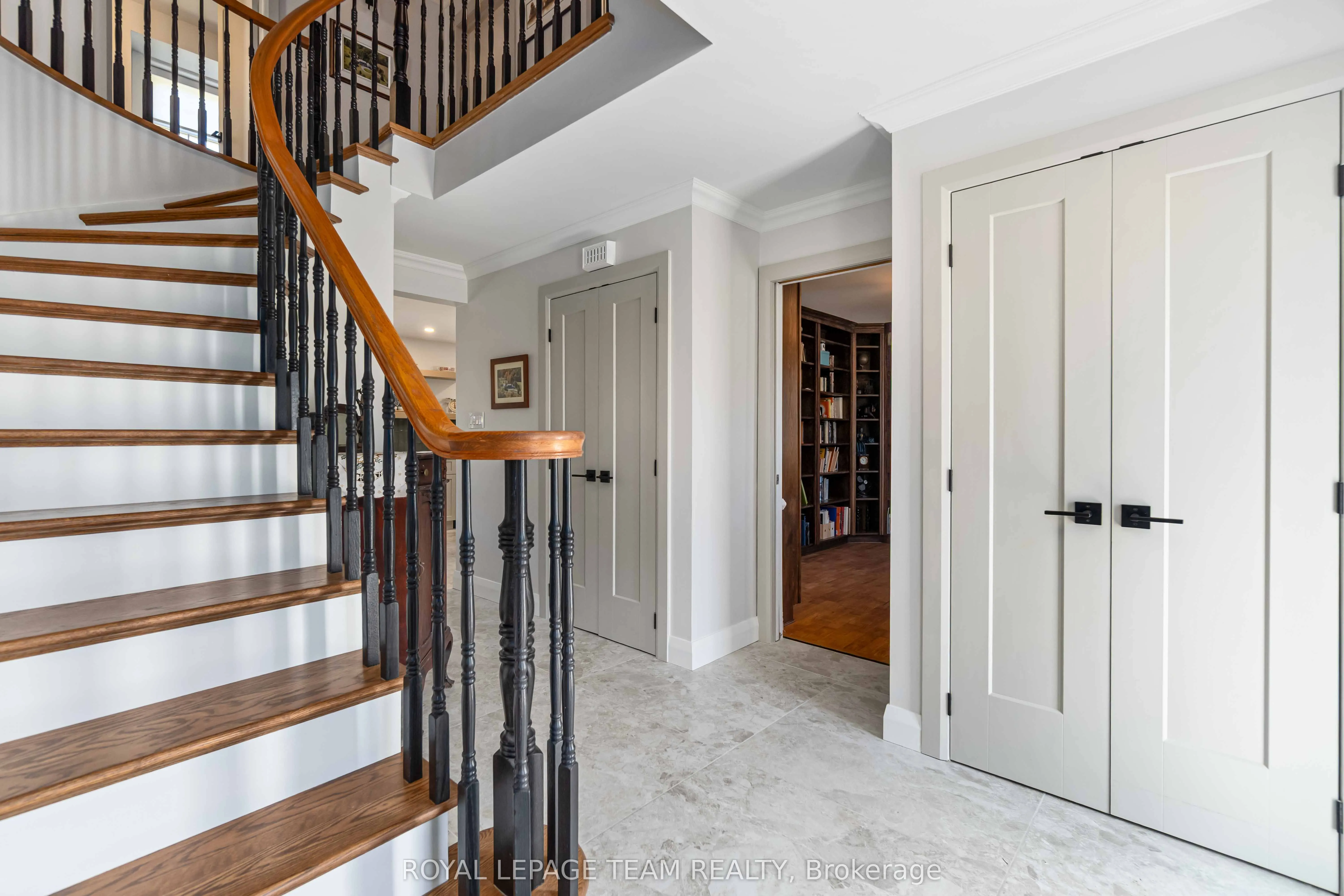 910 Bolton Road