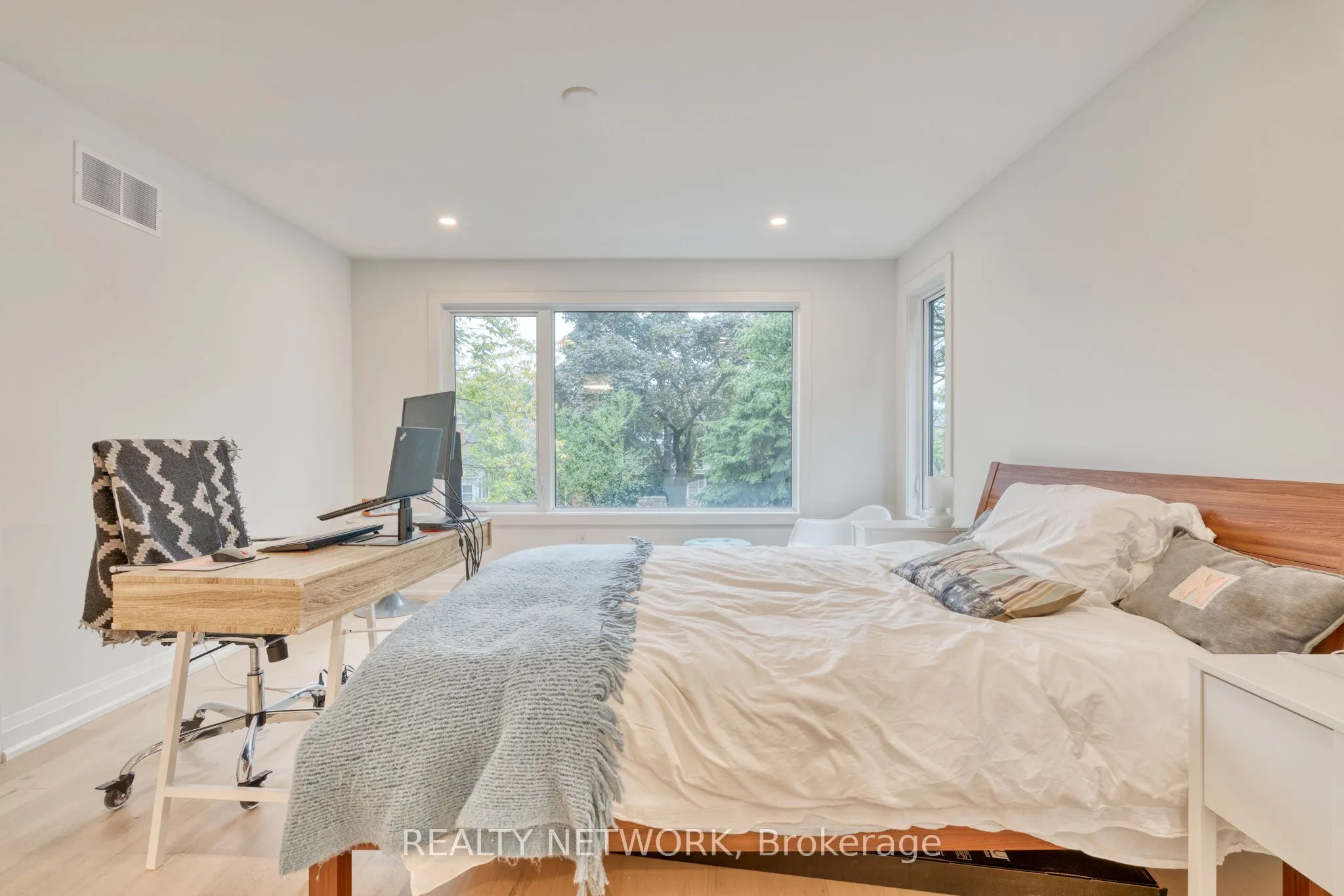 68 Mountain Park Avenue