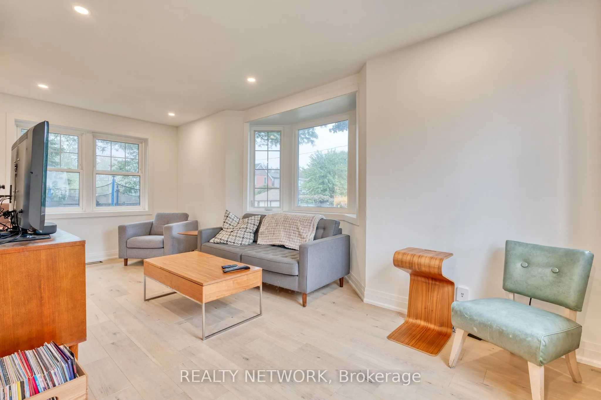 68 Mountain Park Avenue