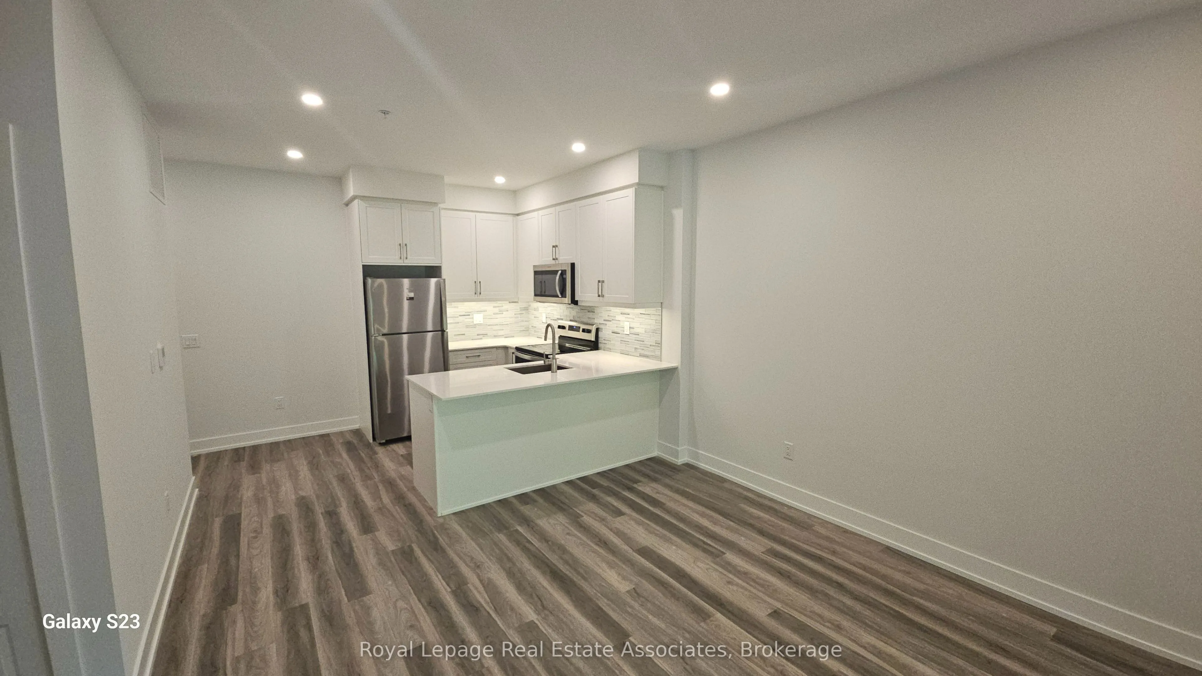 1100 Lackner Place, #104