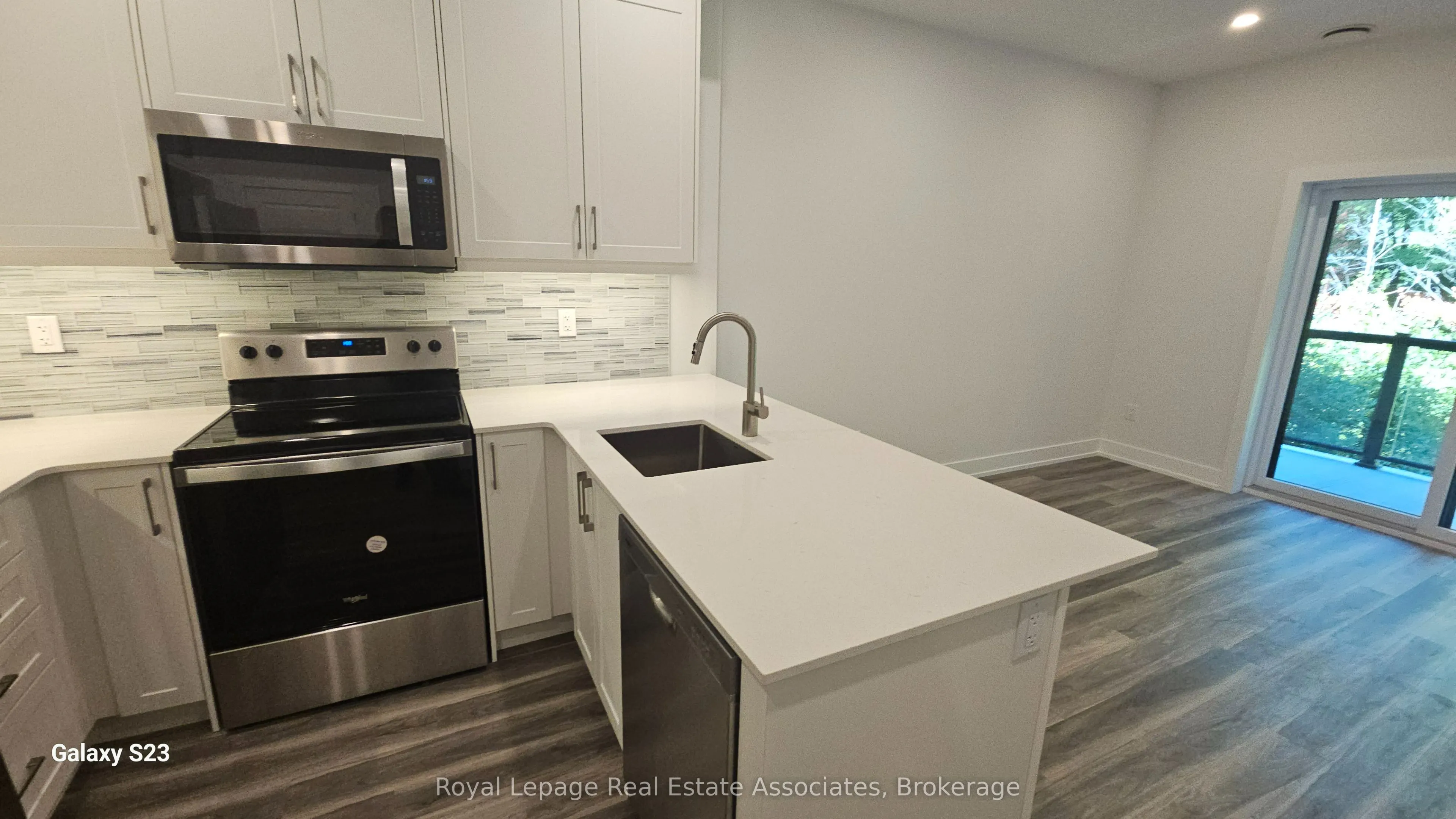 1100 Lackner Place, #104