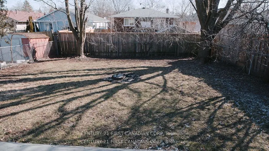 1072 Jalna Boulevard