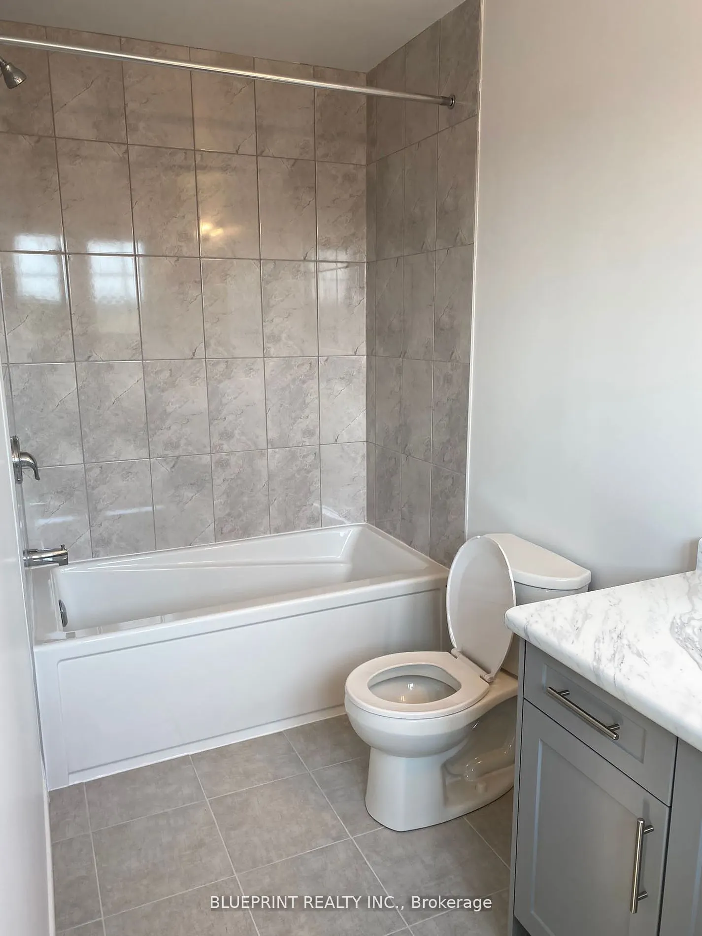 17 West Mill Street, #25