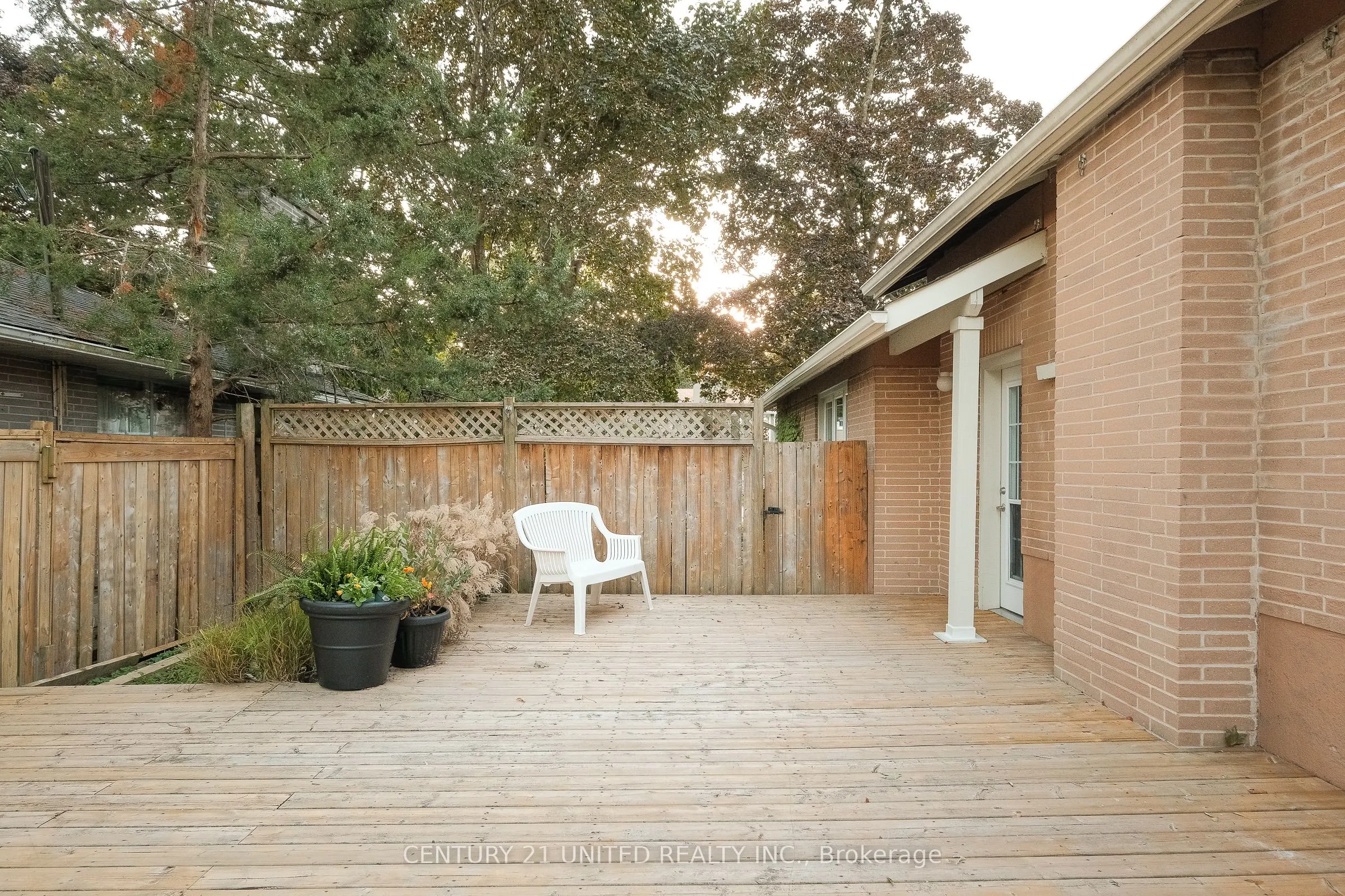 1518 Westbrook Drive