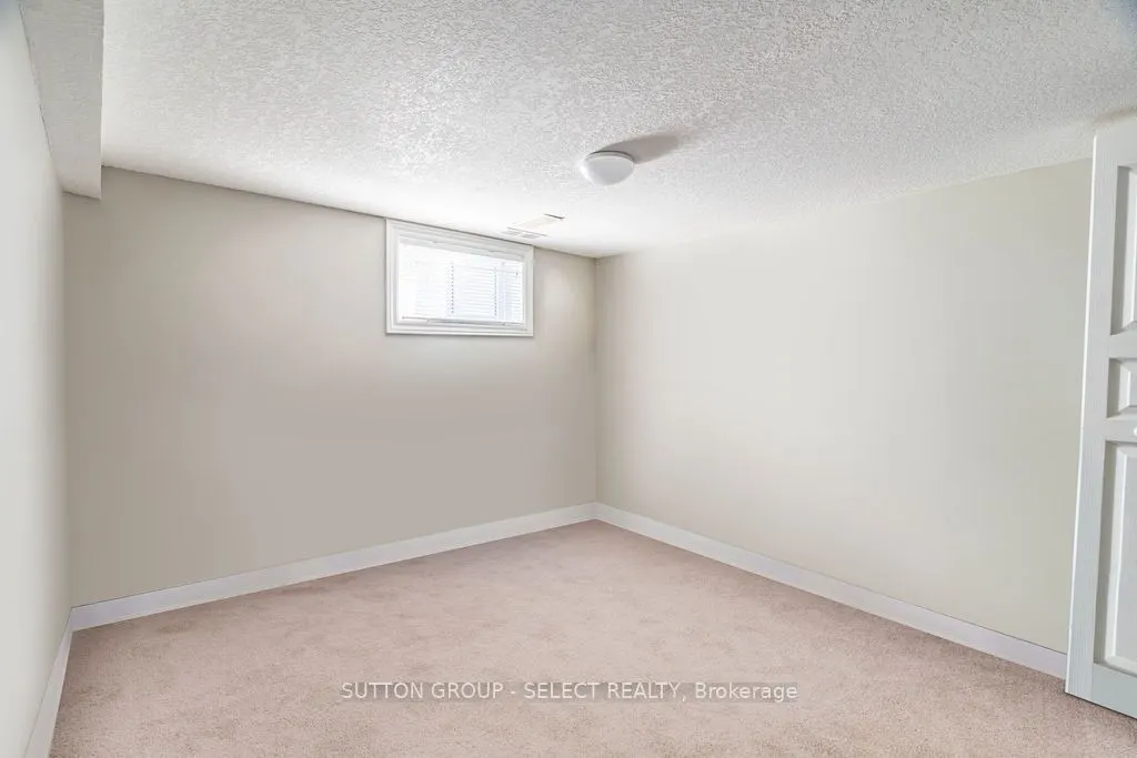 353 Clarke Road