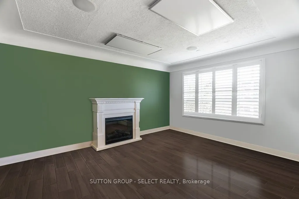 353 Clarke Road