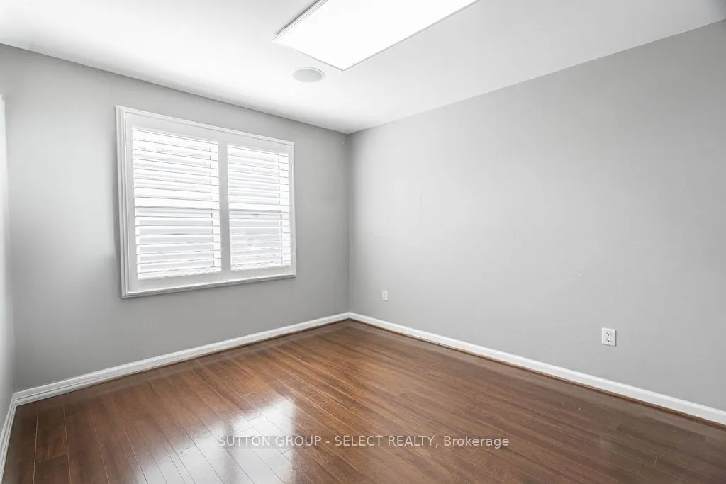 353 Clarke Road
