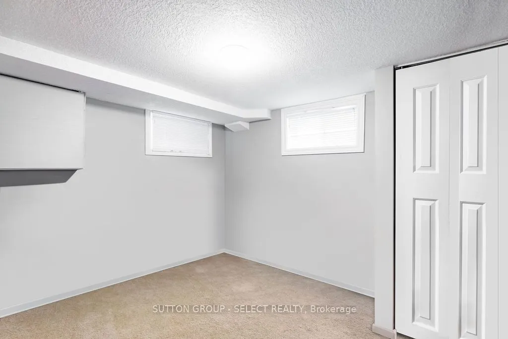 353 Clarke Road