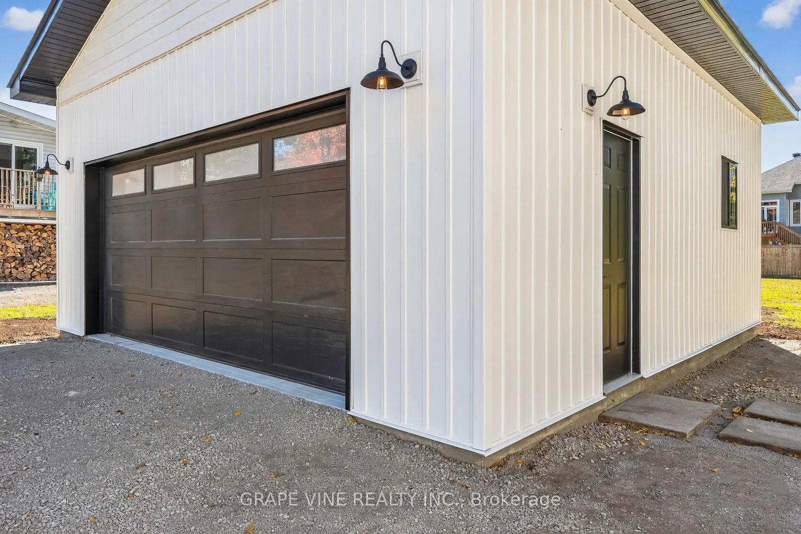 2680 River Road