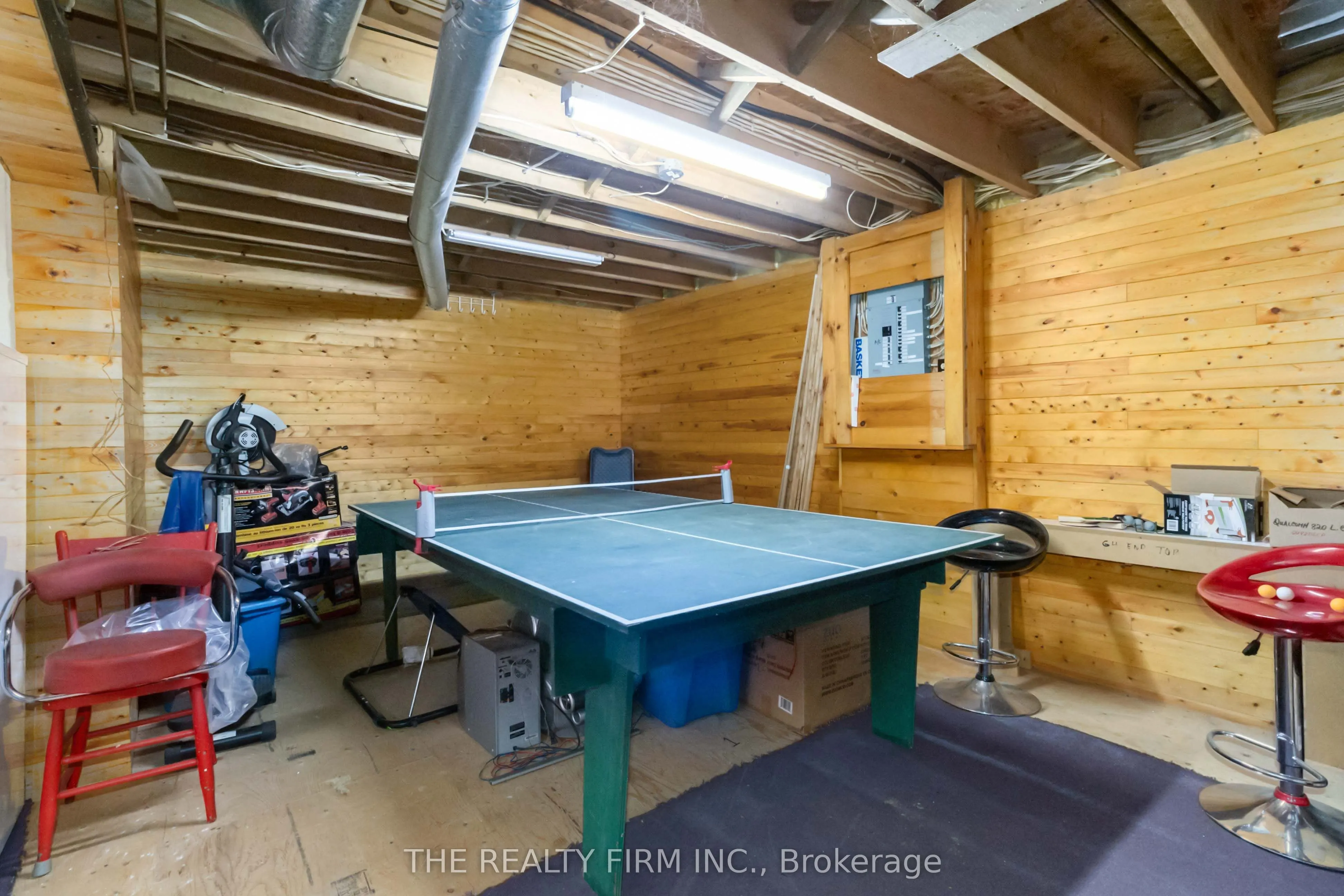1132 Iroquois Crescent