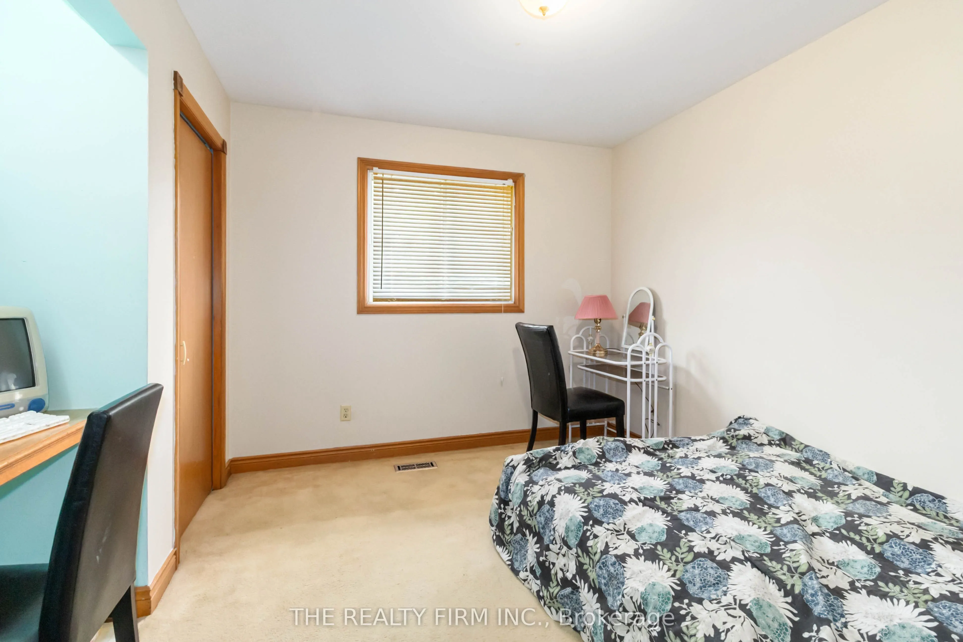 1132 Iroquois Crescent