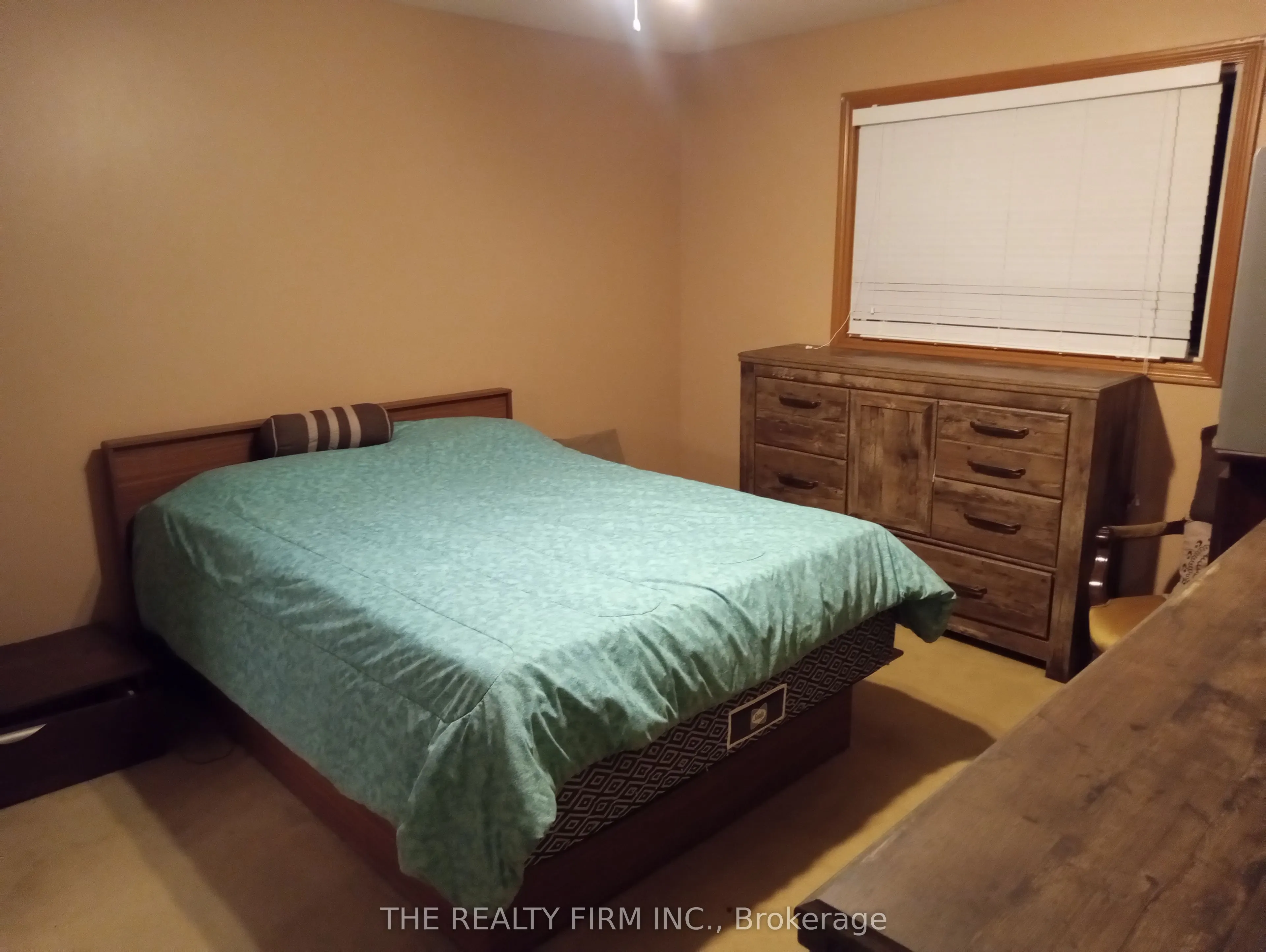 1132 Iroquois Crescent