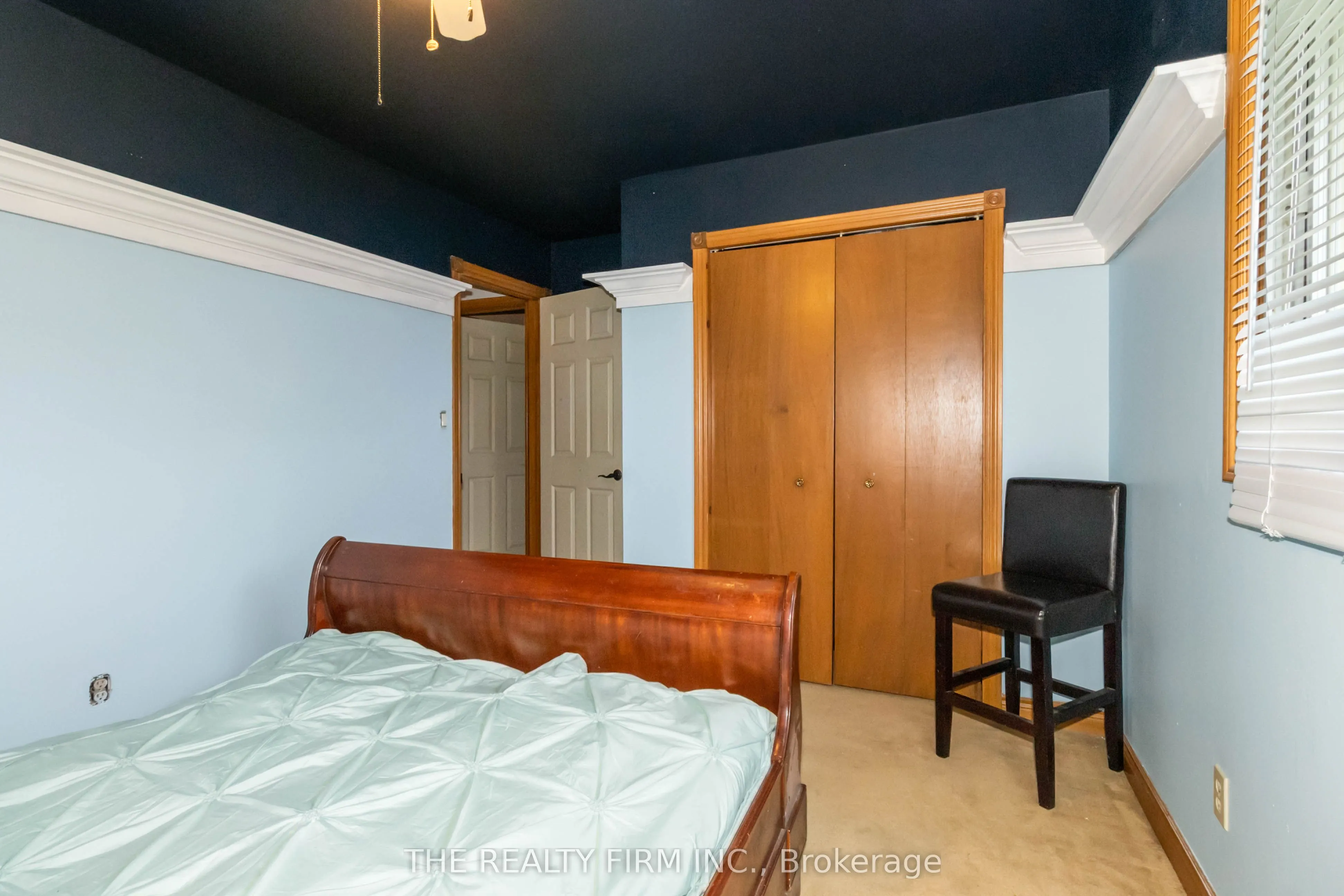 1132 Iroquois Crescent