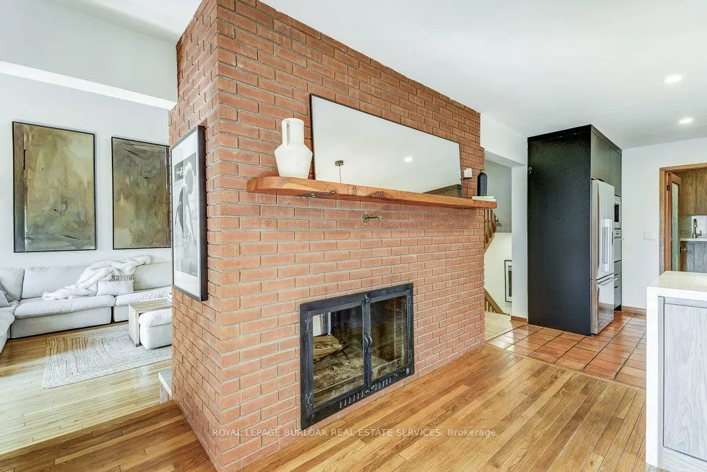9 Foresthill Crescent