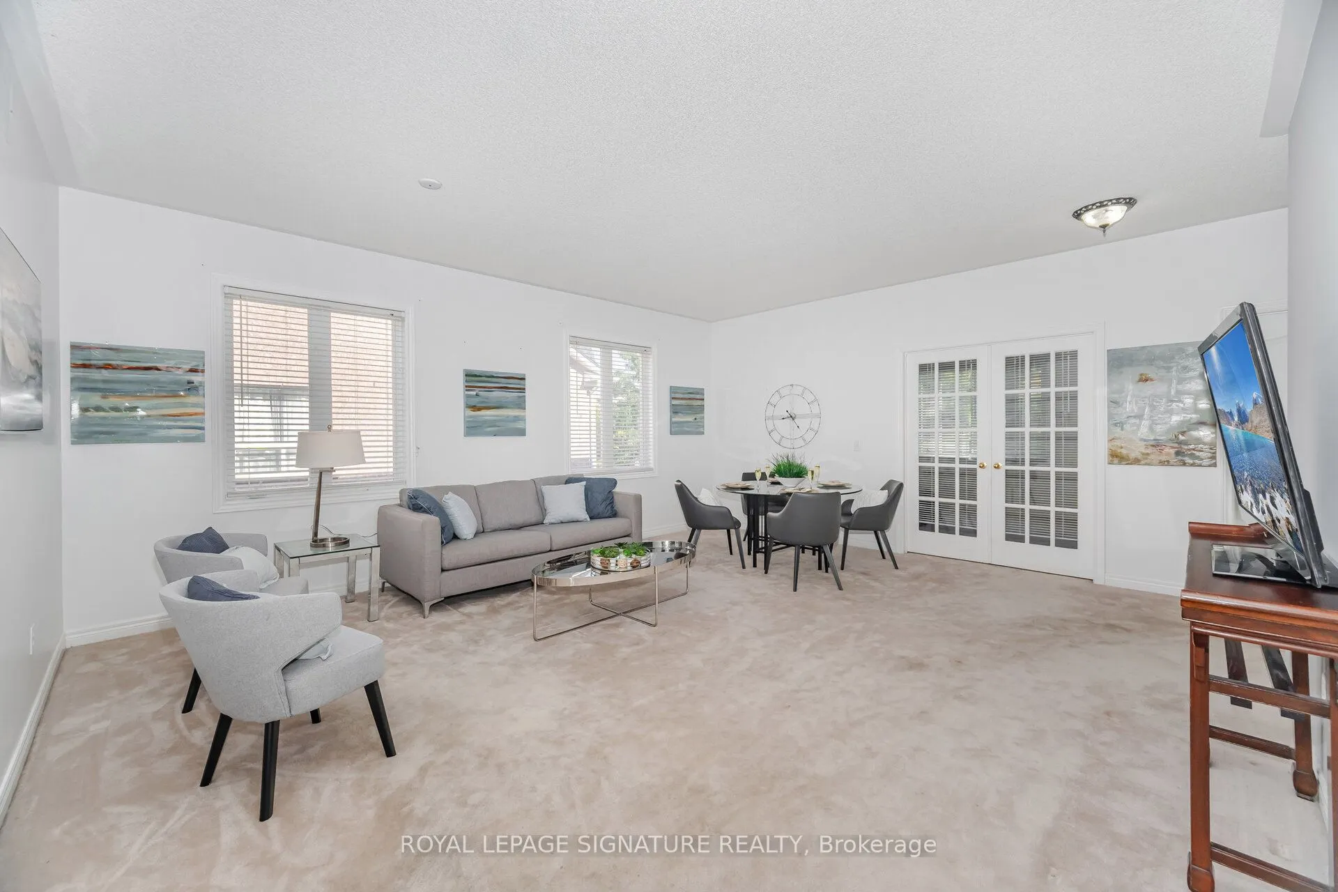 10 Banks Drive
