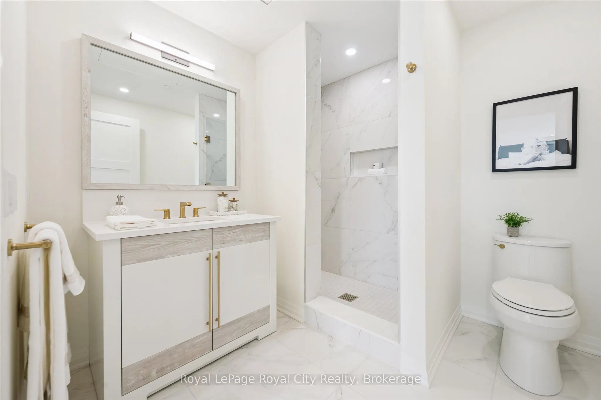 6523 Wellington Road 7 Road, #324