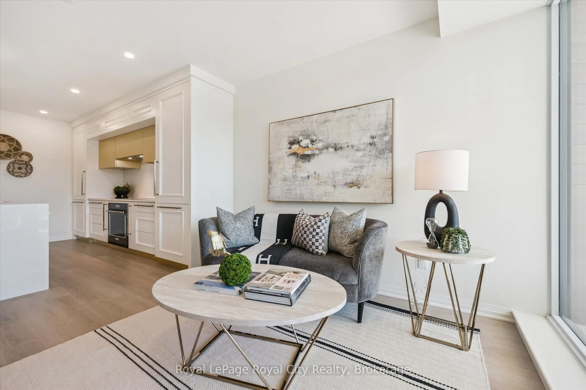 6523 Wellington Road 7 Road, #324