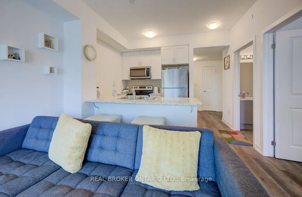460 Dundas Street E, #1108