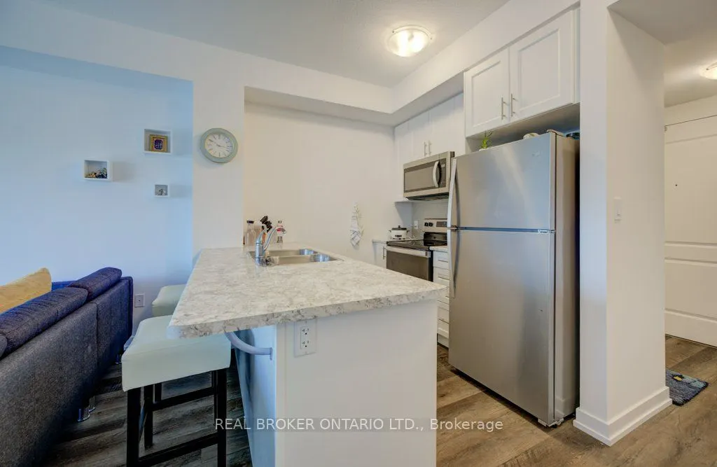 460 Dundas Street E, #1108