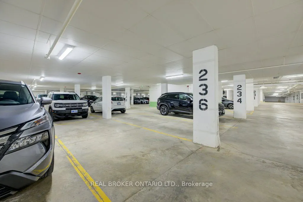460 Dundas Street E, #1108
