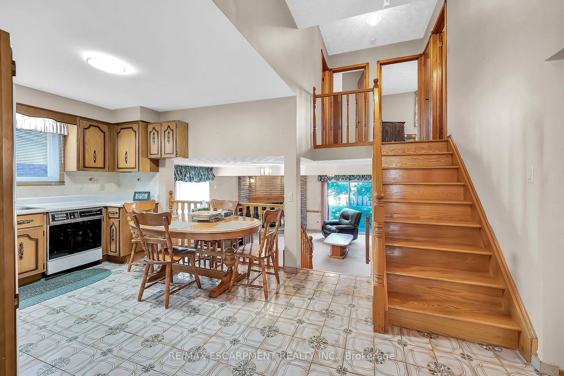 65 Ellington Avenue